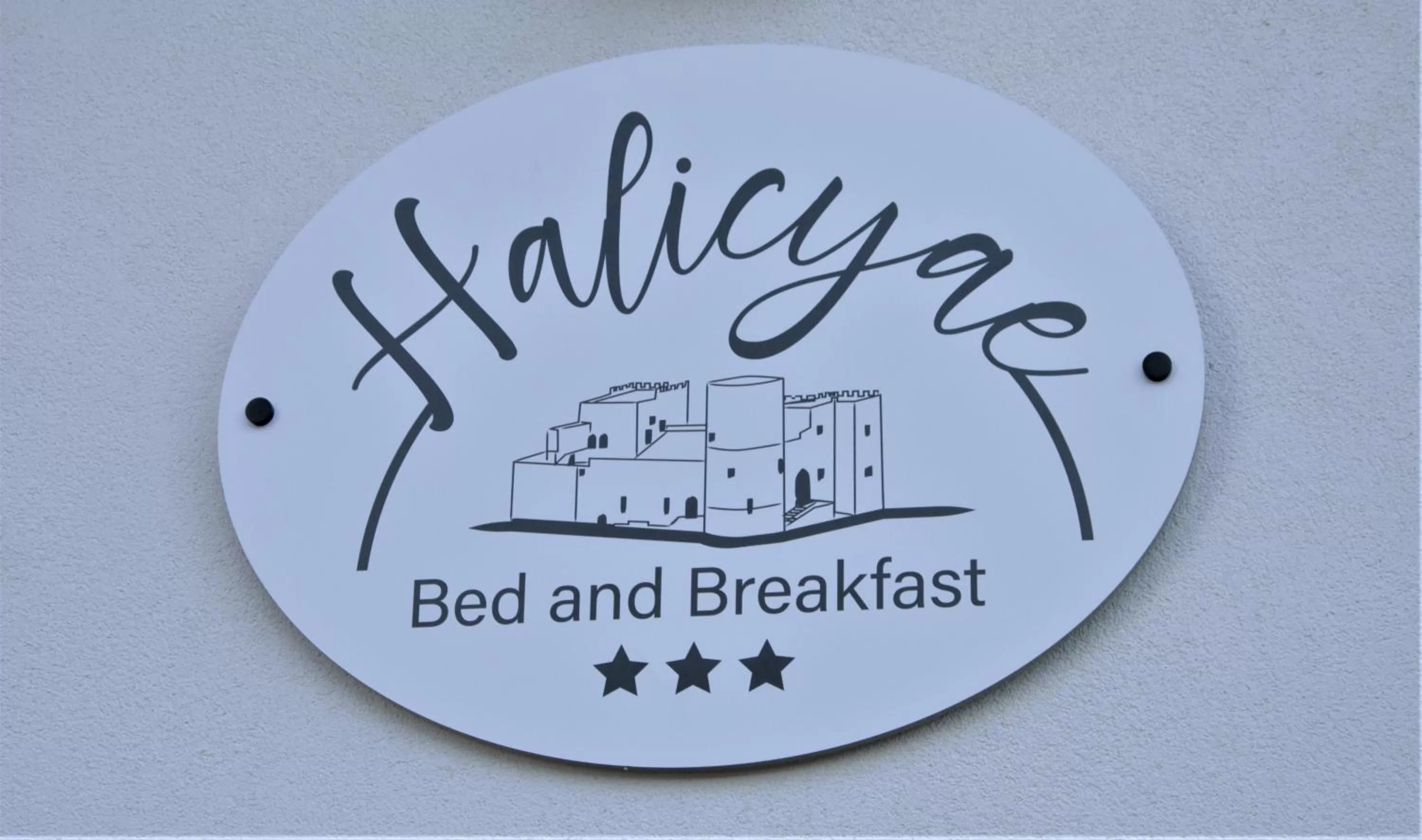 Property building, Property Logo/Sign in Halicyae Bed and Breakfast