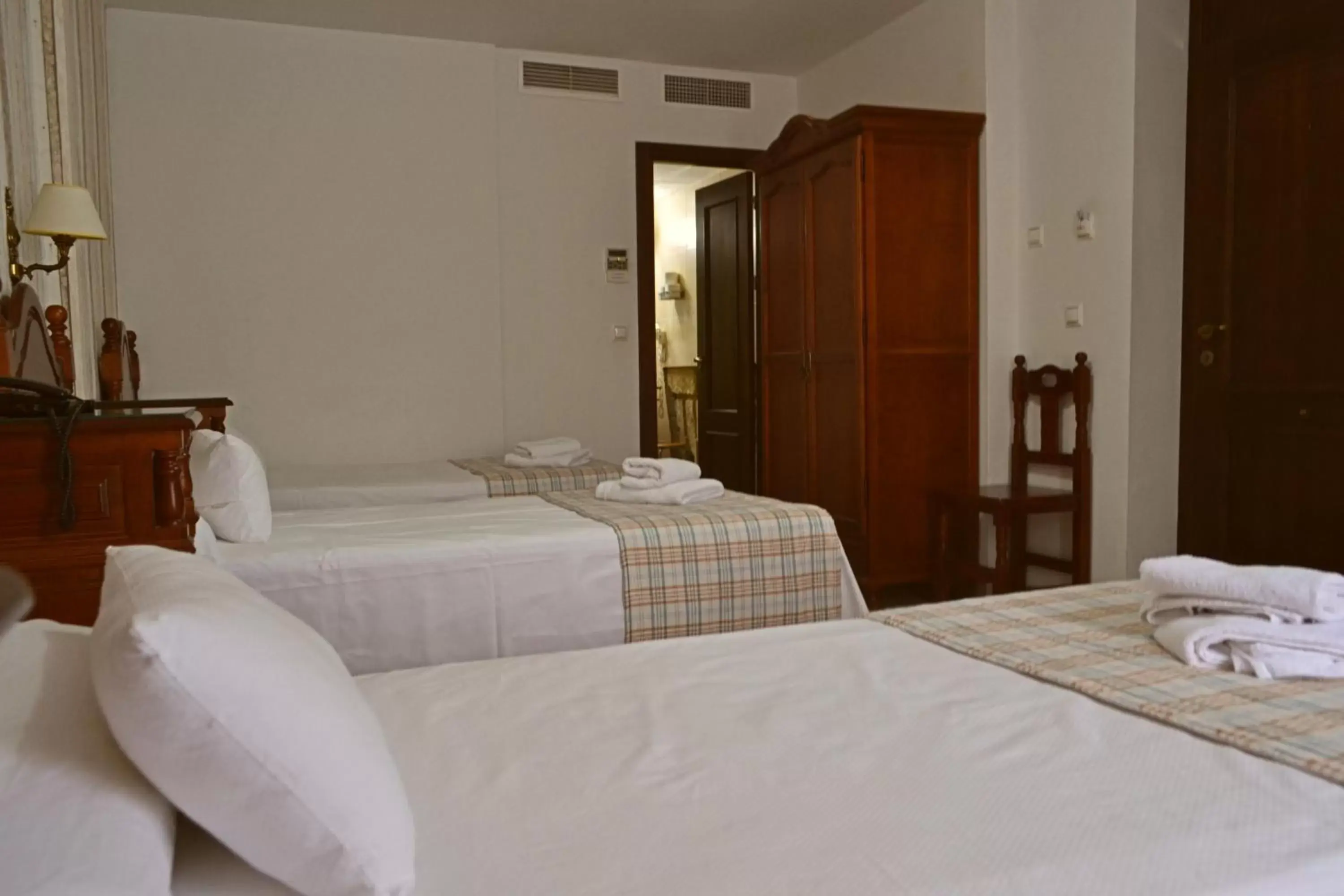 Bedroom, Bed in Hotel Marisa