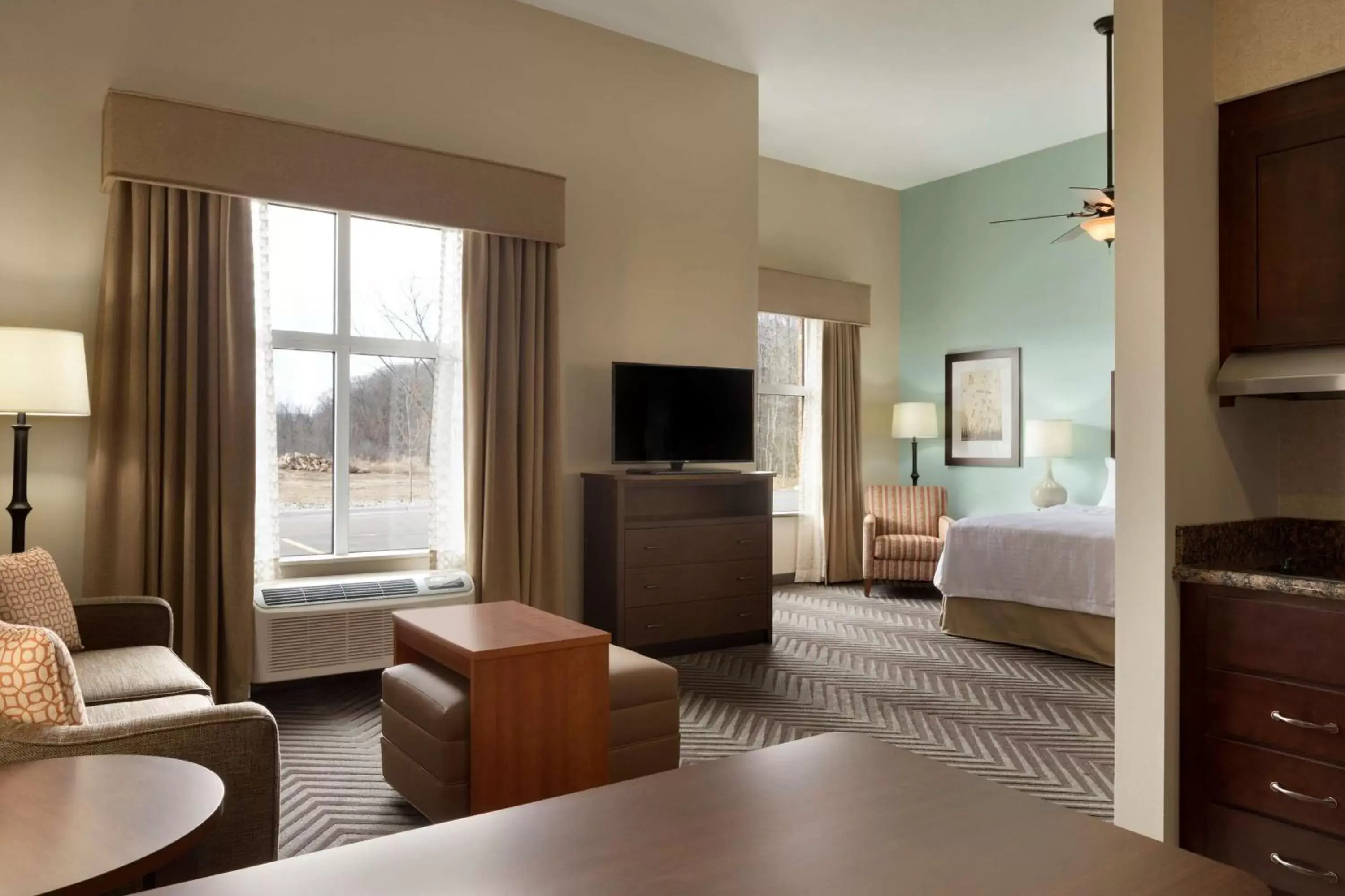 Living room, Seating Area in Homewood Suites by Hilton Kalamazoo-Portage