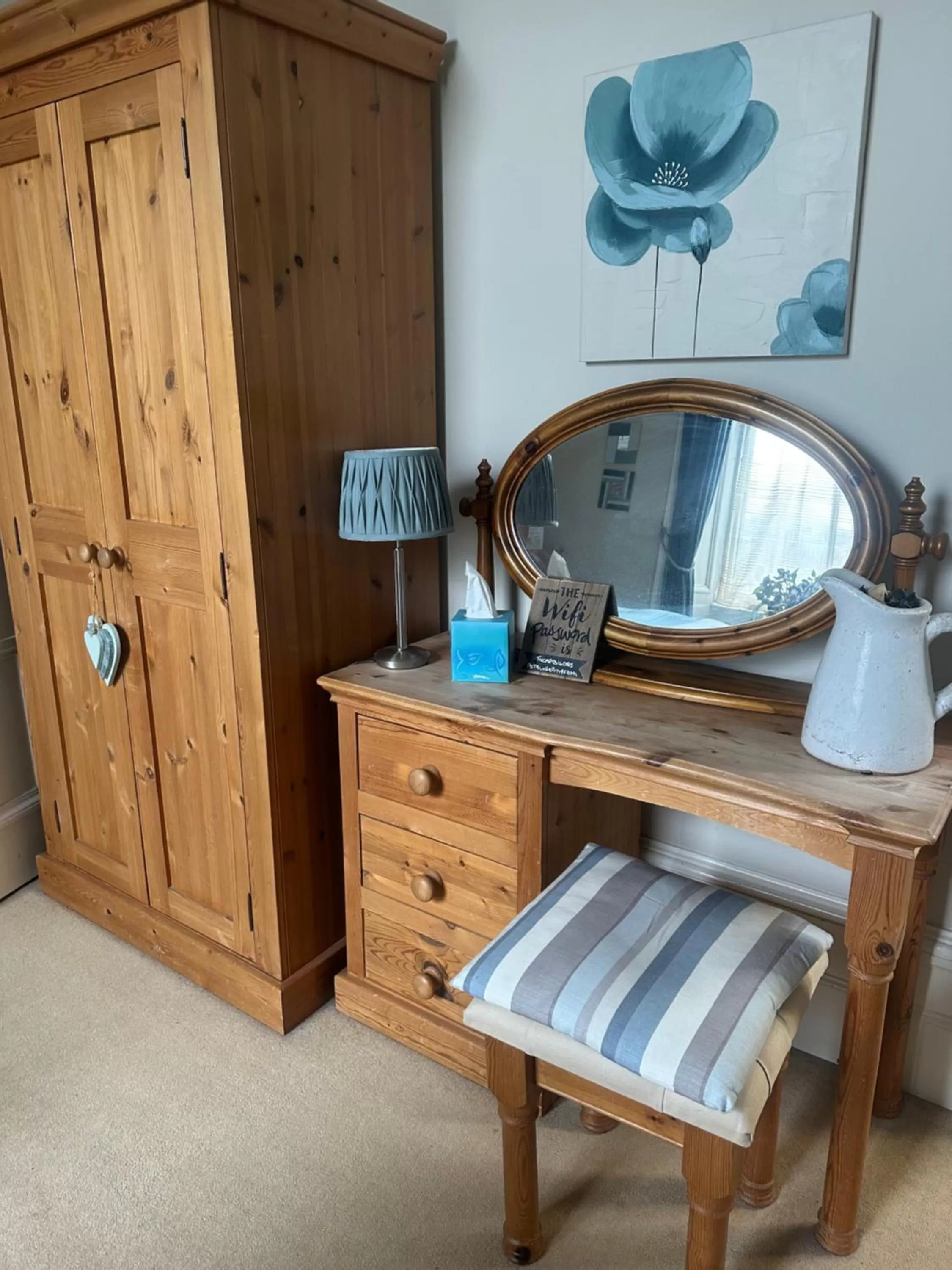 TV/Entertainment Center in 36 TheMall