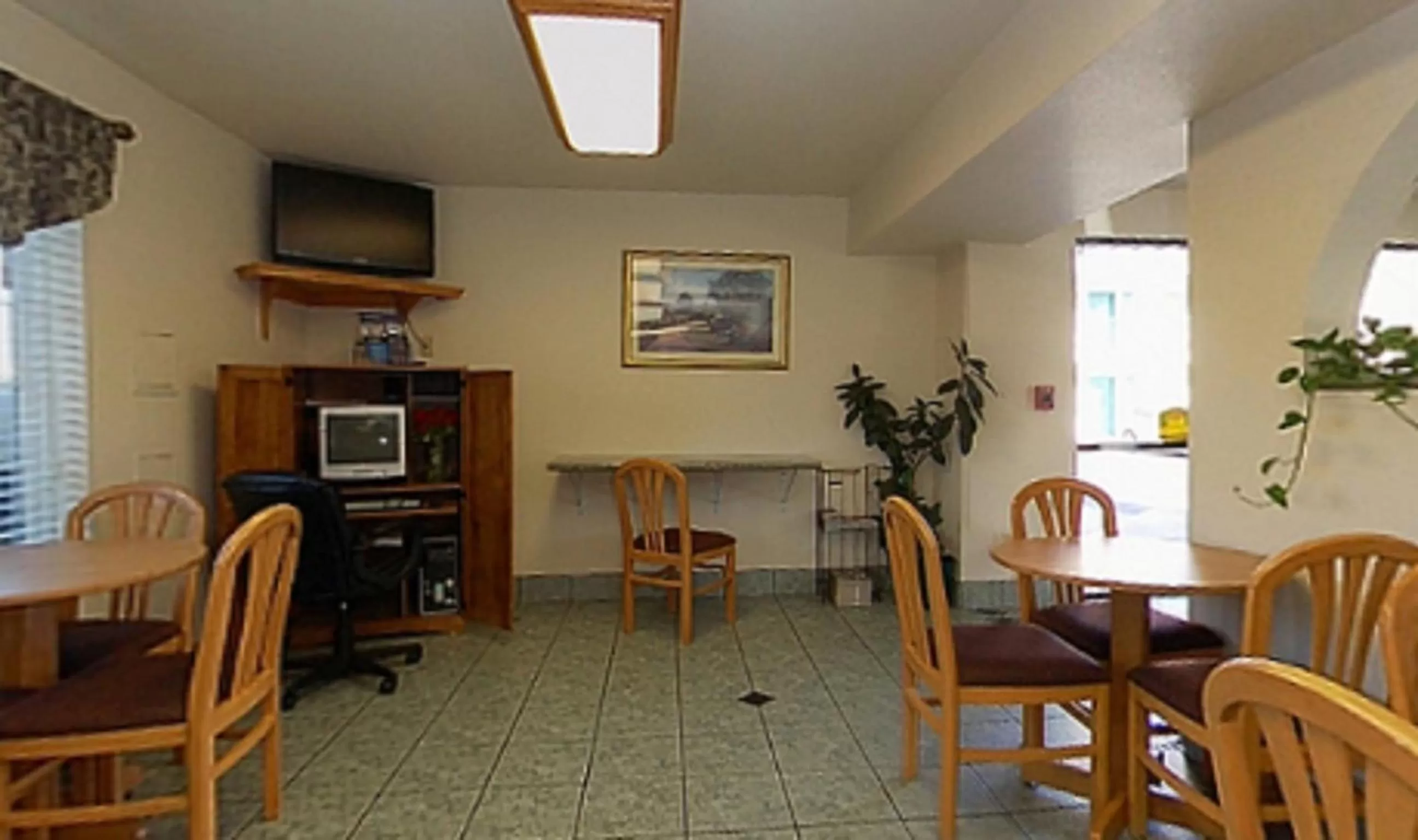 Business facilities in Cloverdale Wine Country Inn & Suites