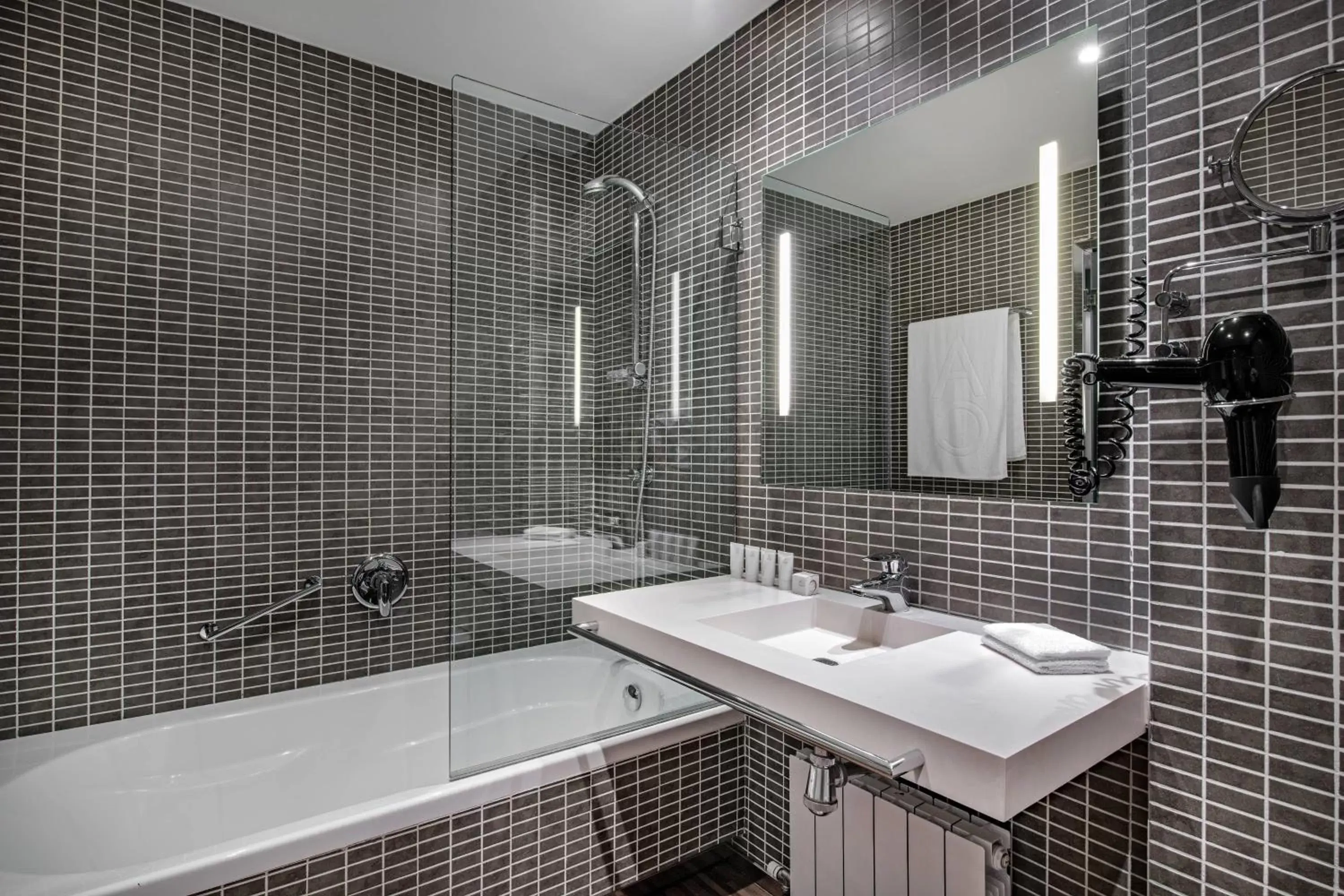 Bathroom in AC Hotel Burgos by Marriott