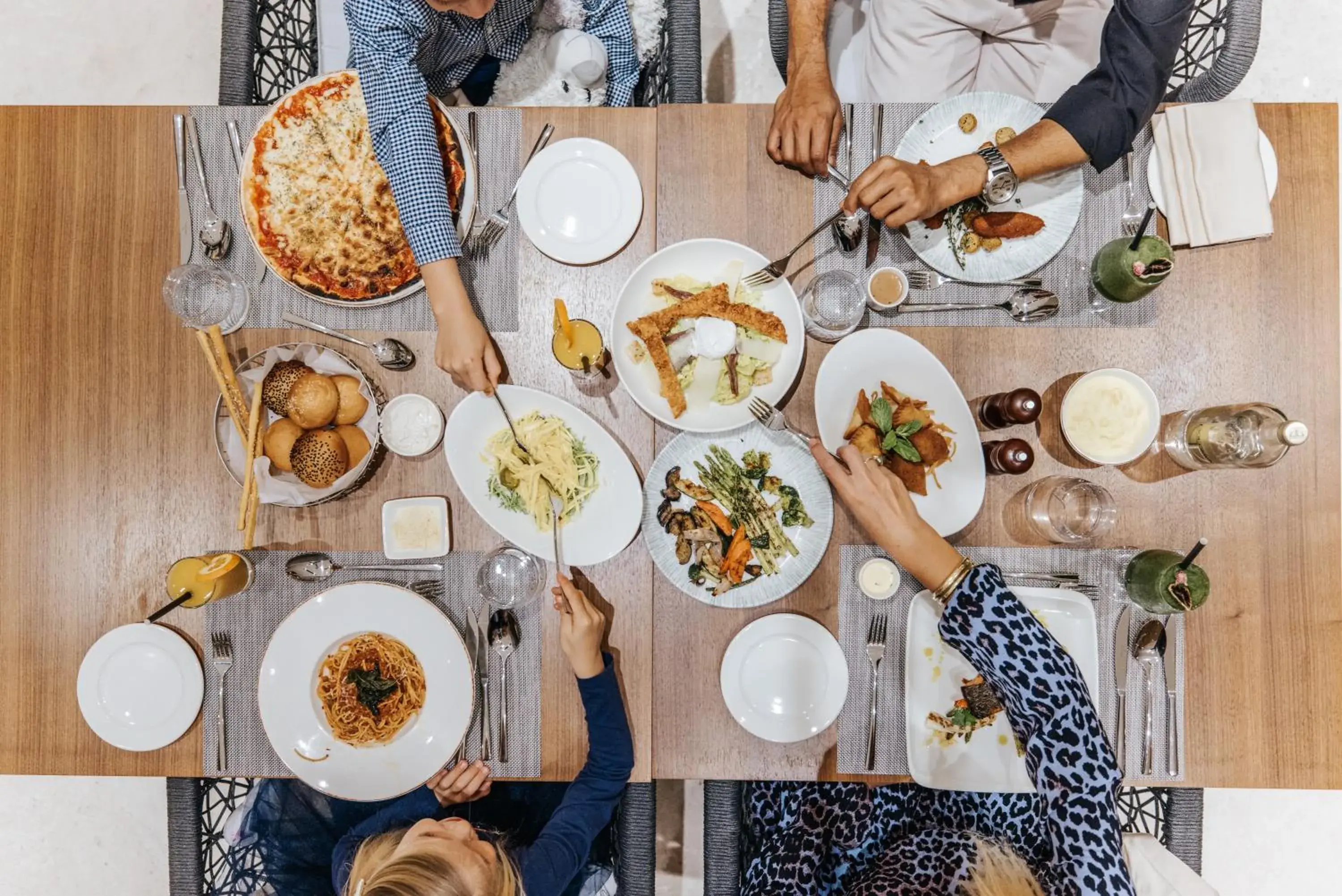 Restaurant/places to eat in Maani Muscat Hotel & Suites Restaurant/places to eat in Maani Muscat Hotel & Suites