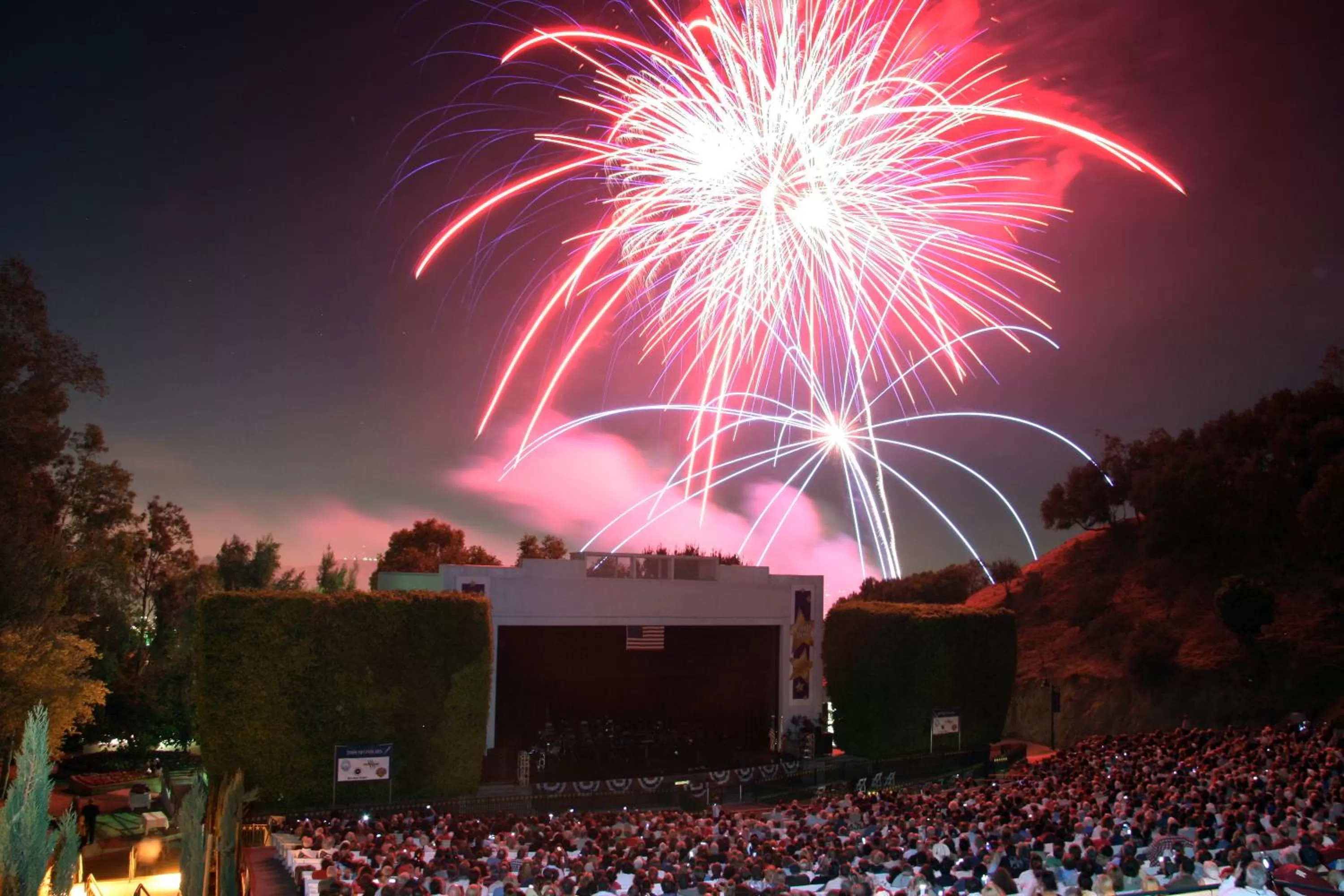 Evening entertainment in Safari Inn, a Coast Hotel