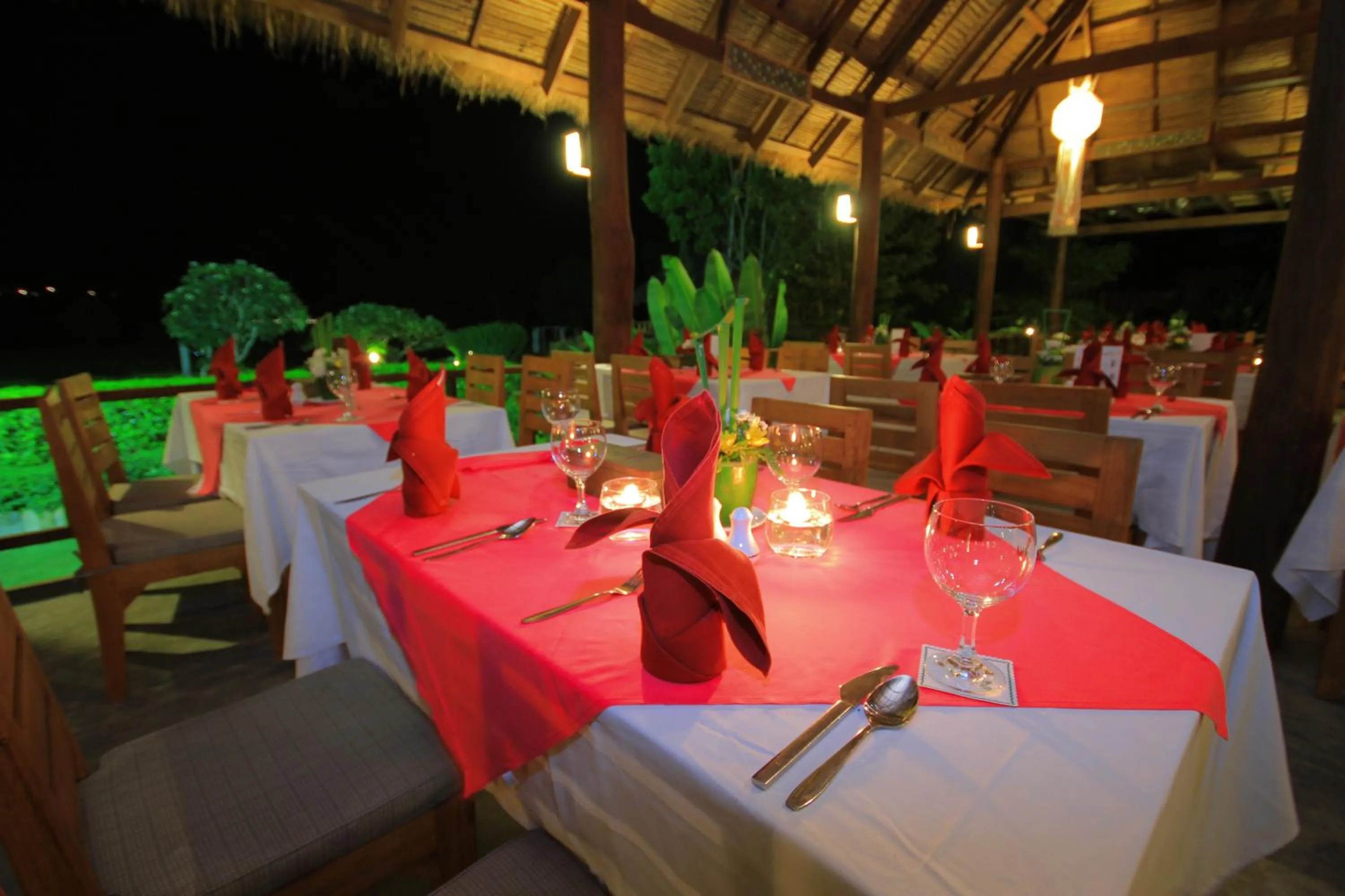 Restaurant/places to eat in Belle Villa Resort, Pai