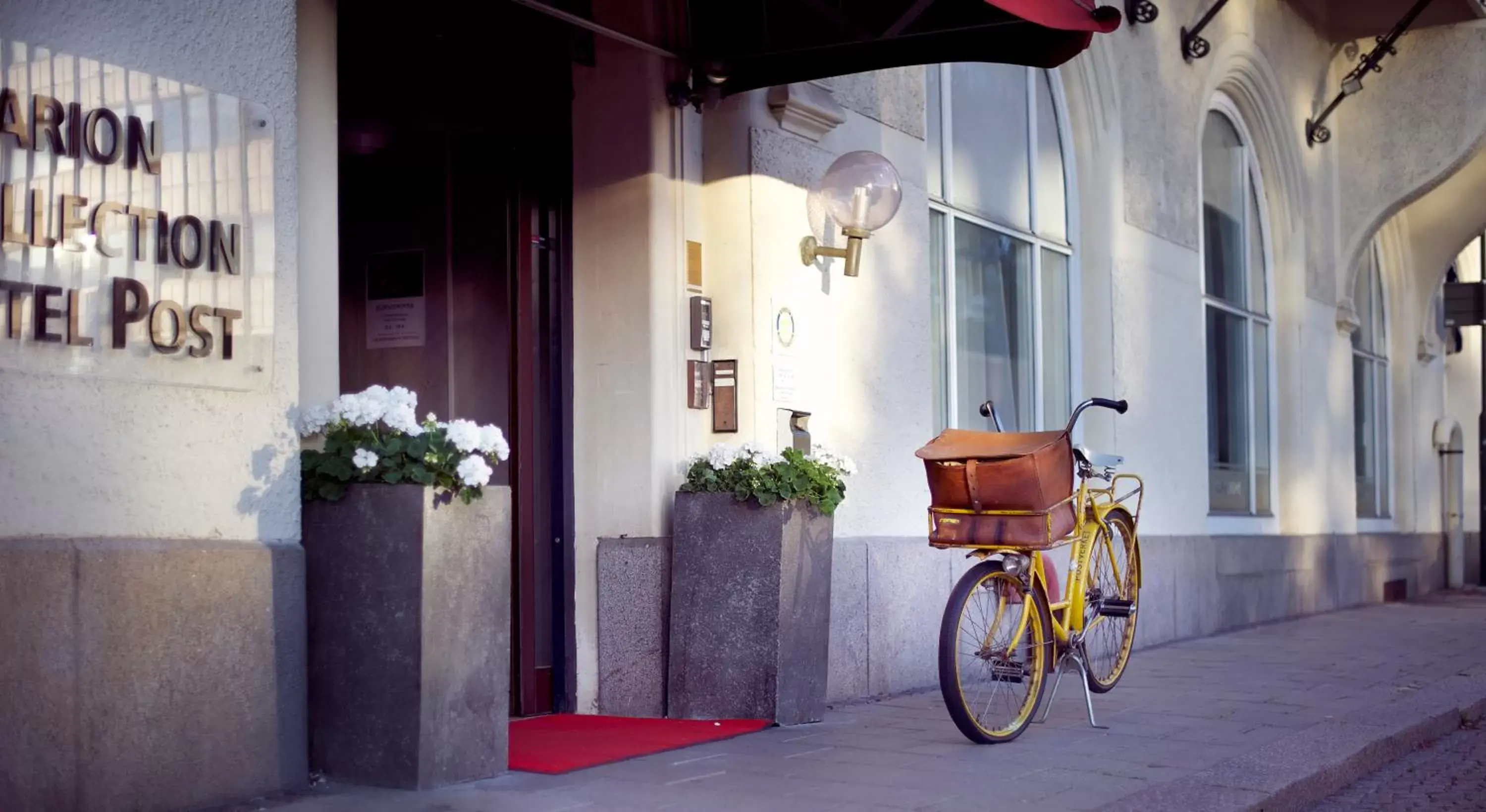 Facade/entrance in Clarion Collection Hotel Post