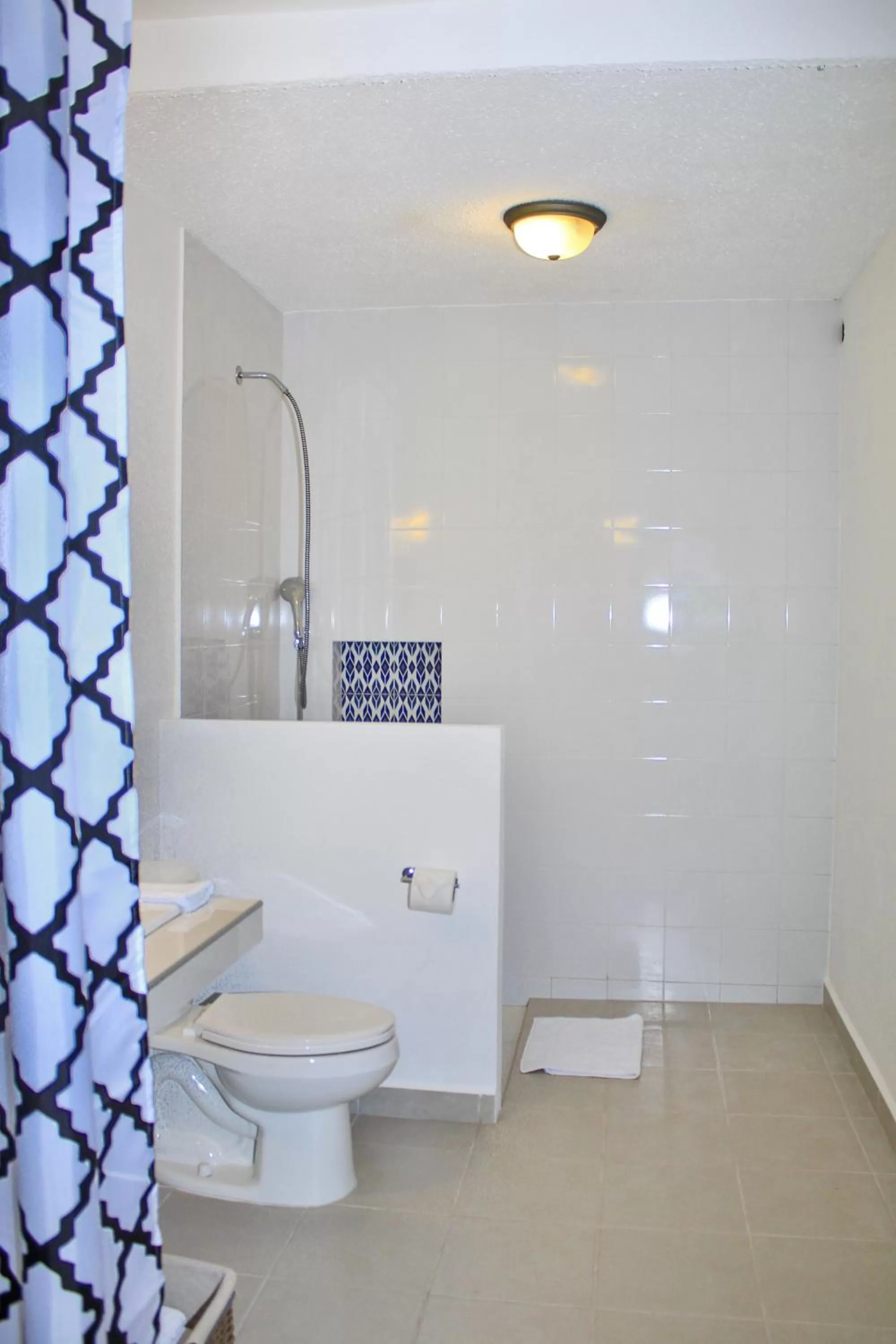 Shower in Hotel Villas Colibrí Suites & Bungalows