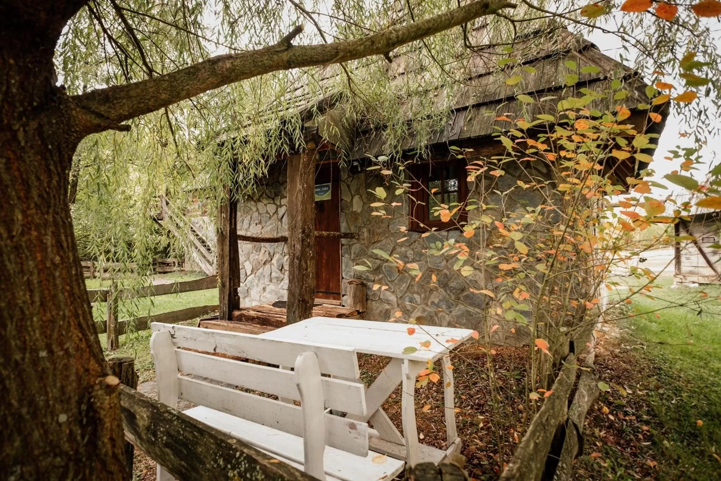 Property building in Kraljevsko selo Kotromanićevo