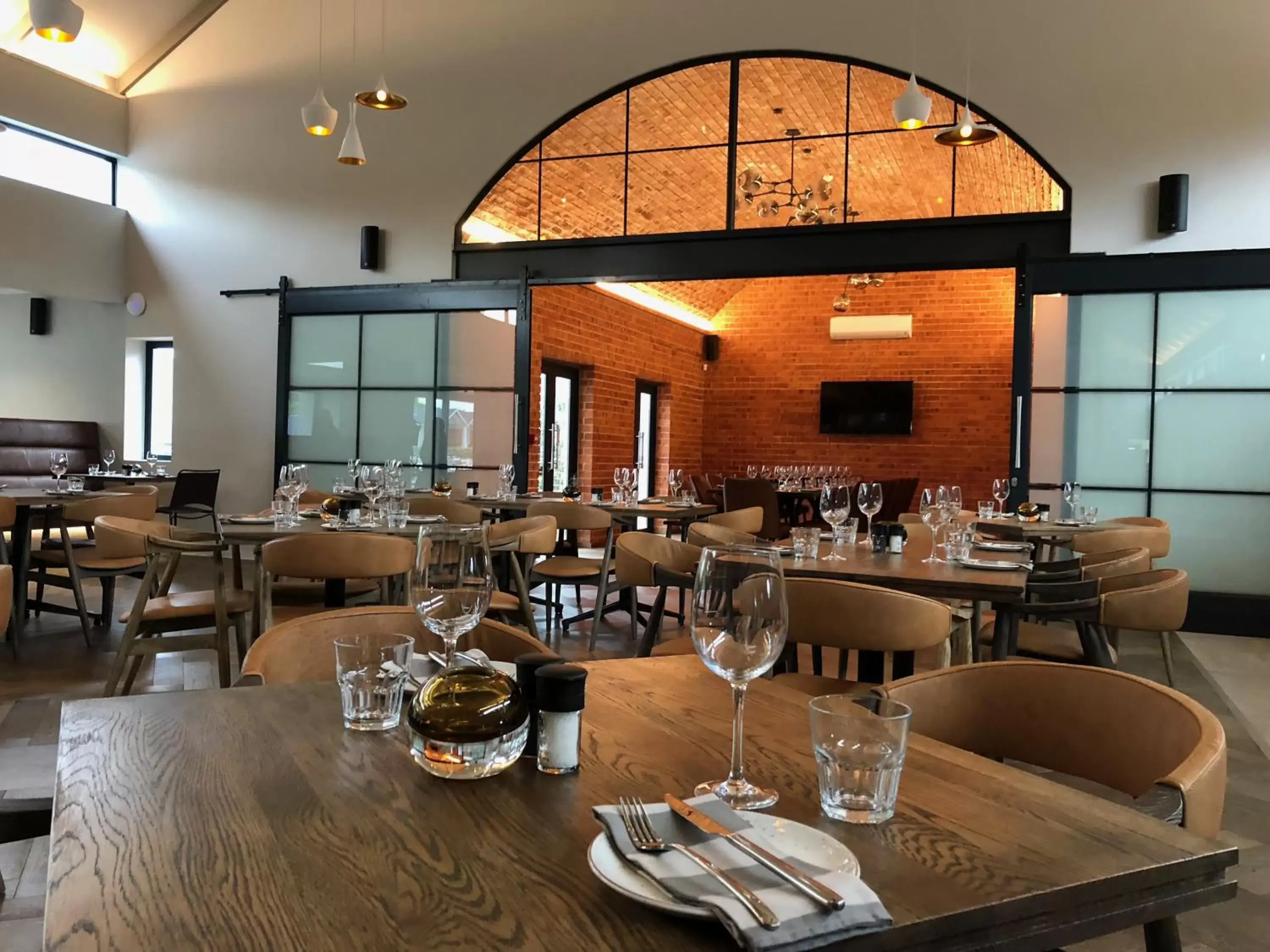 Dining area, Restaurant/Places to Eat in Knysna Hollow Country Estate