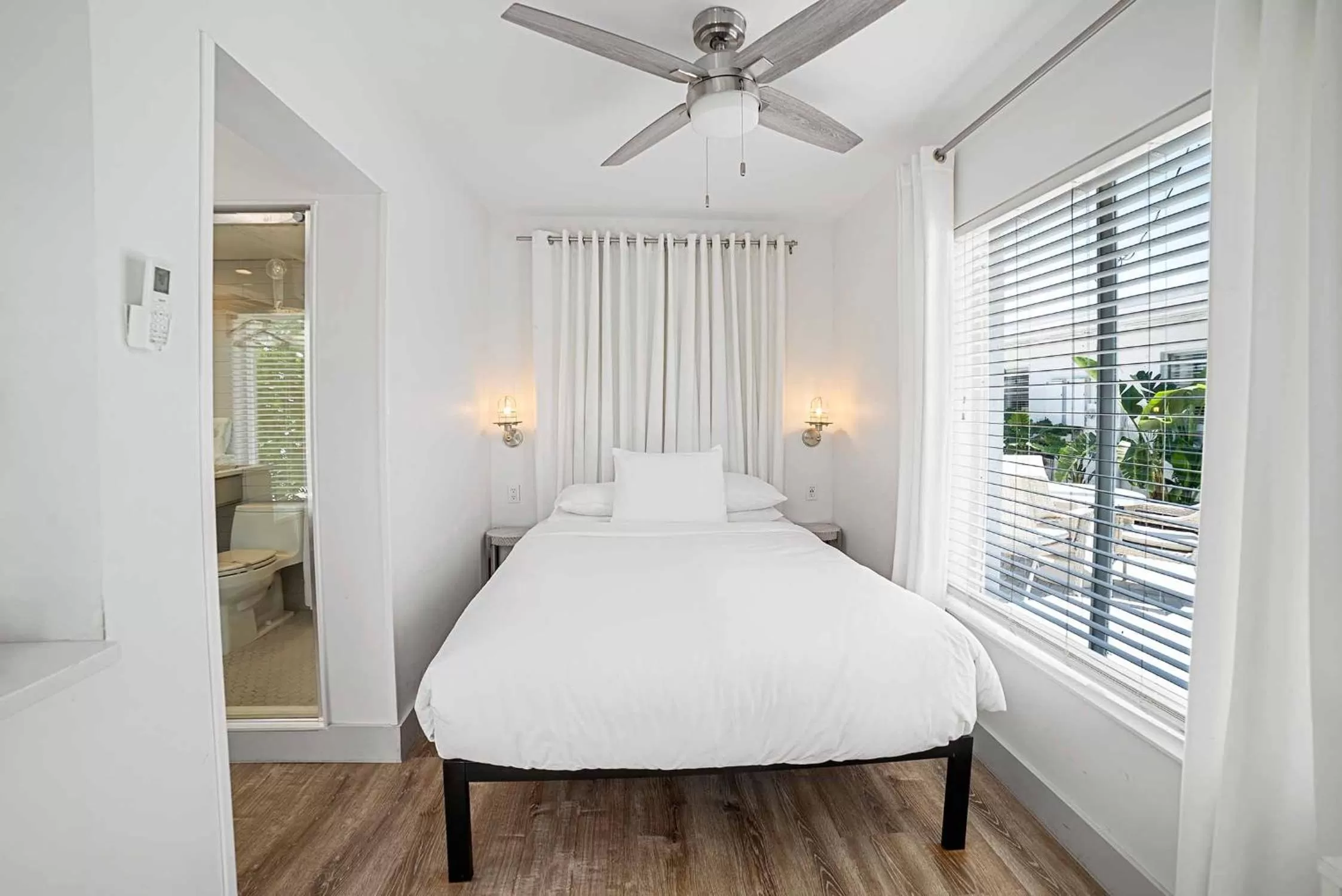 Bed in Casey Key Resort - Gulf Shores