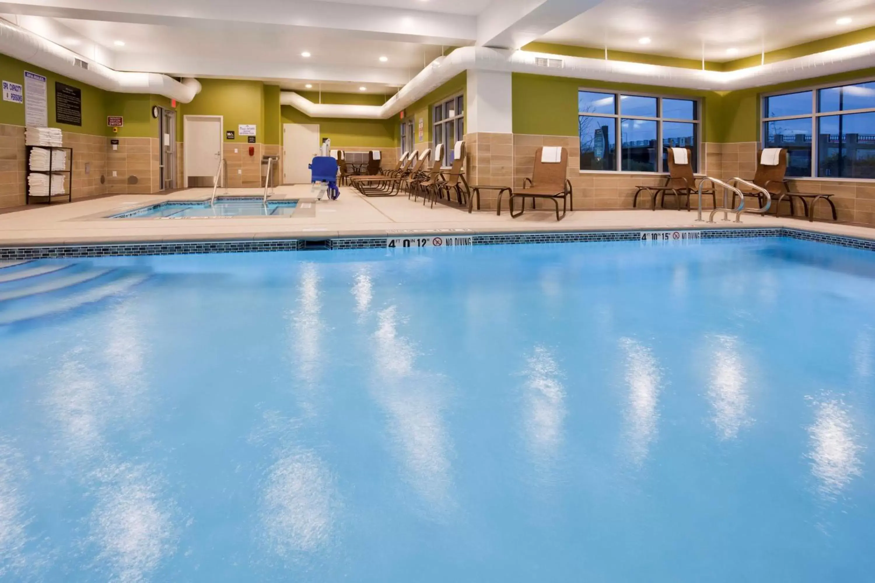 Pool view, Swimming Pool in Hampton Inn Minneapolis Bloomington West