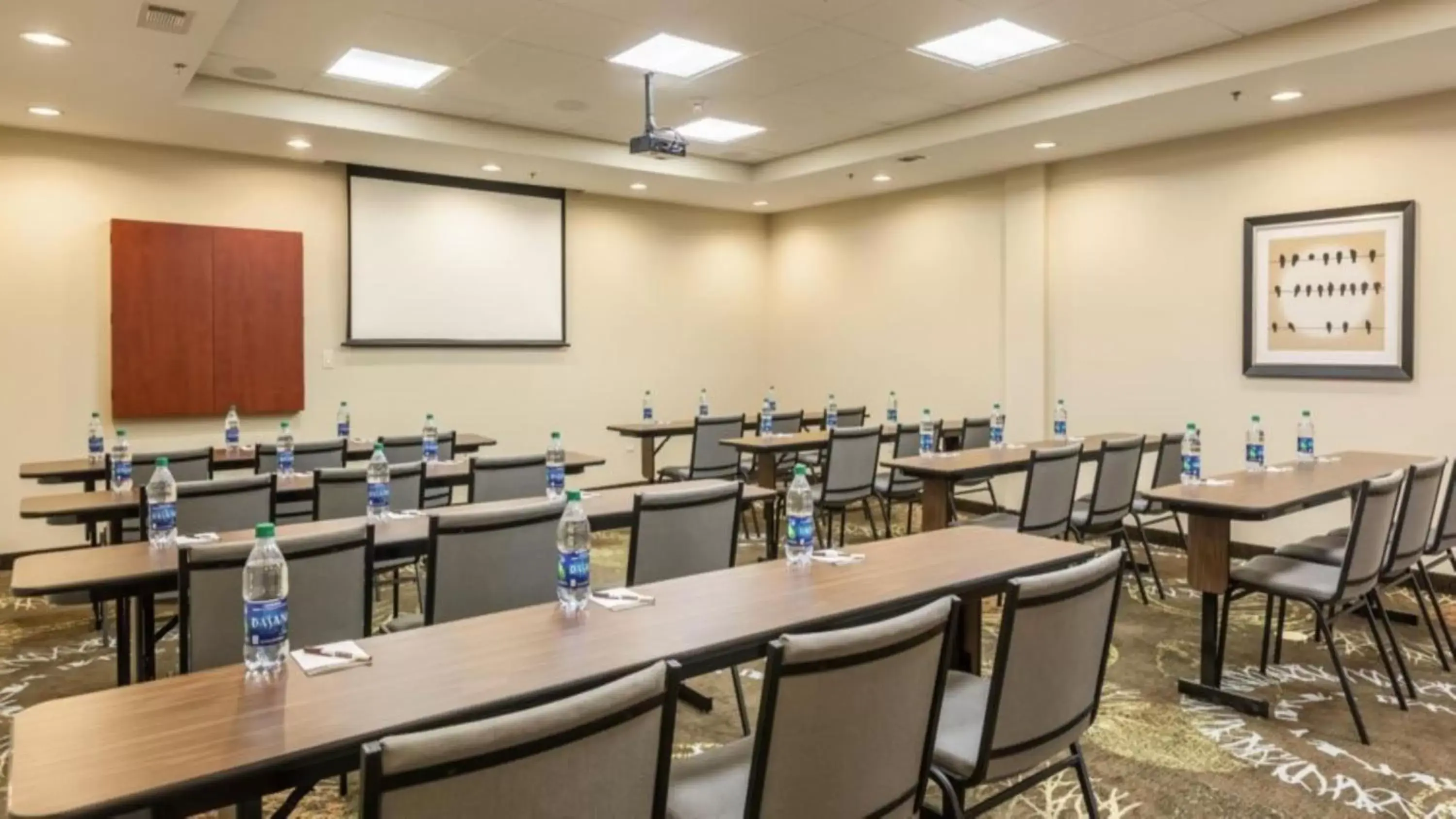 Meeting/conference room in Staybridge Suites Houston West - Energy Corridor, an IHG Hotel
