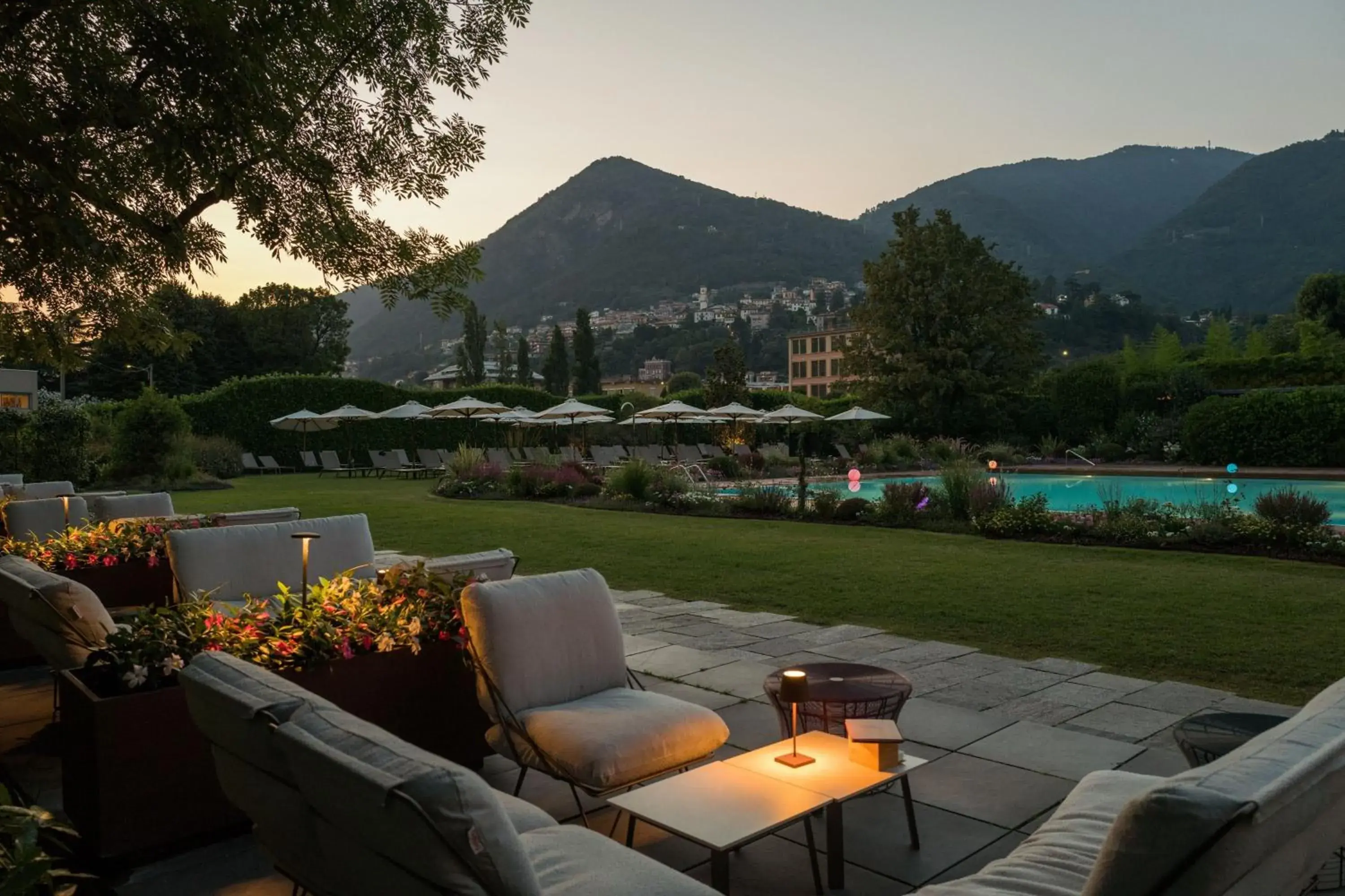 Swimming pool in Sheraton Lake Como Hotel