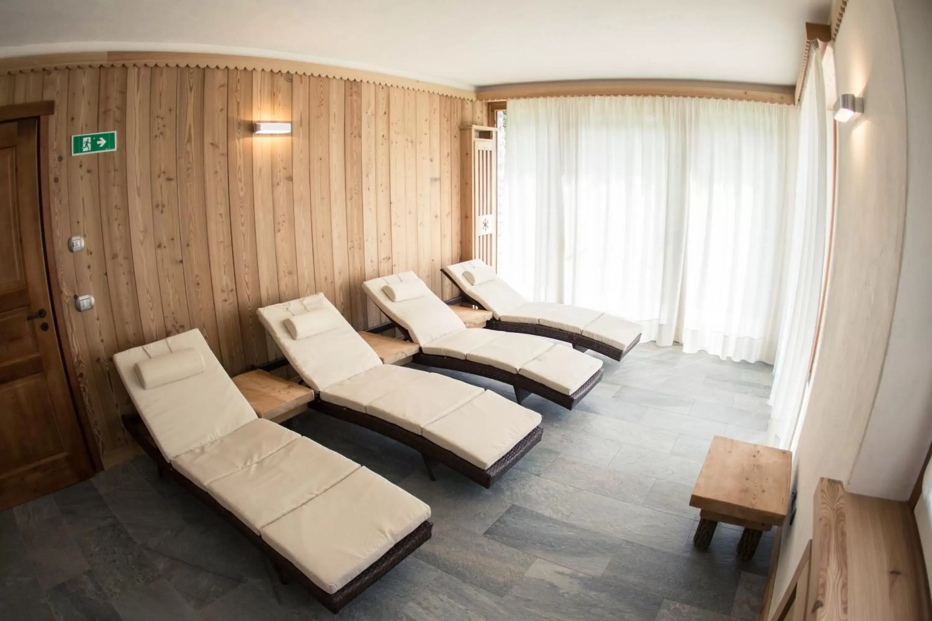 Spa and wellness centre/facilities in Hotel Les Montagnards