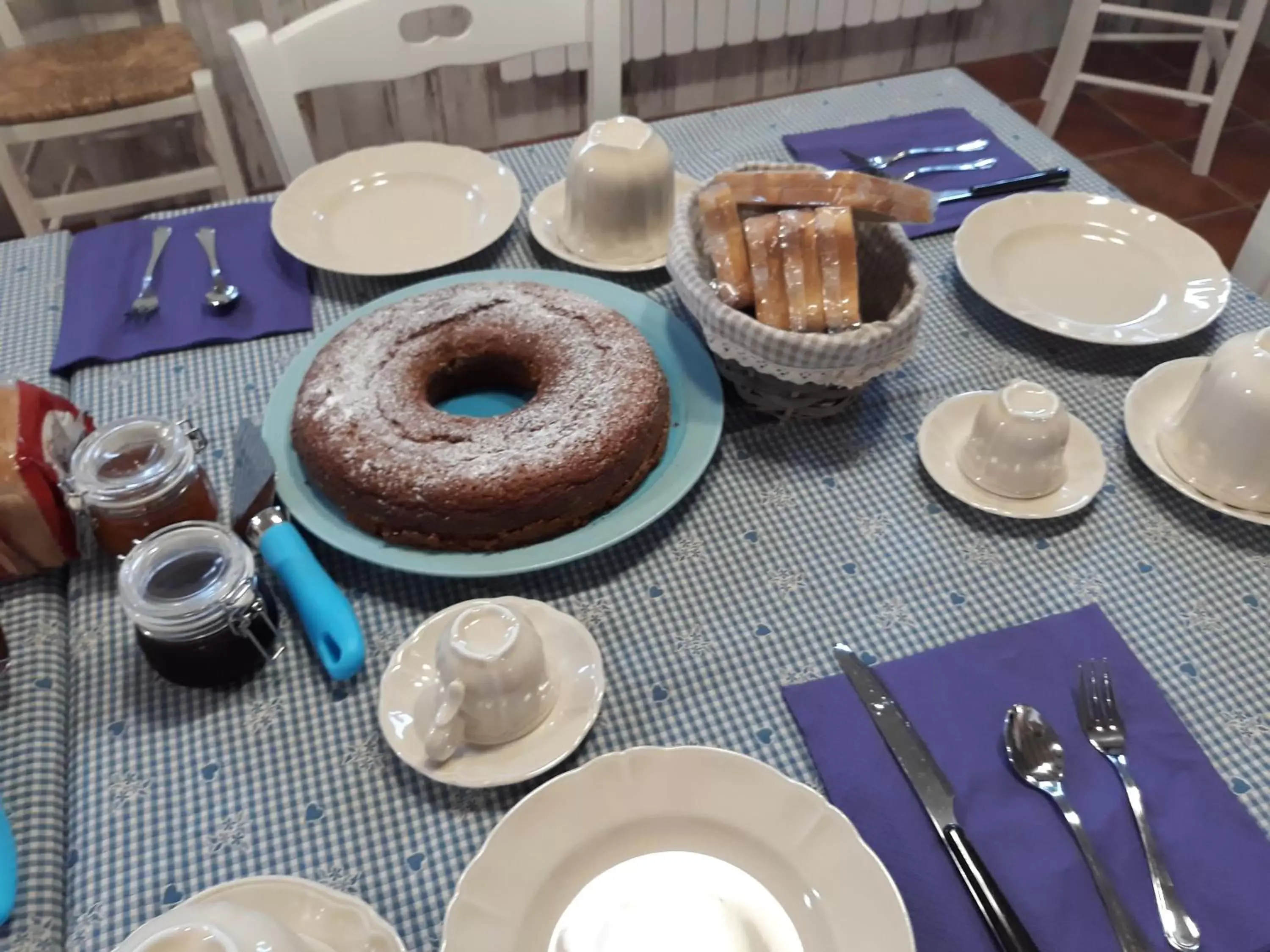 Italian breakfast in L'Orto sul Poggio