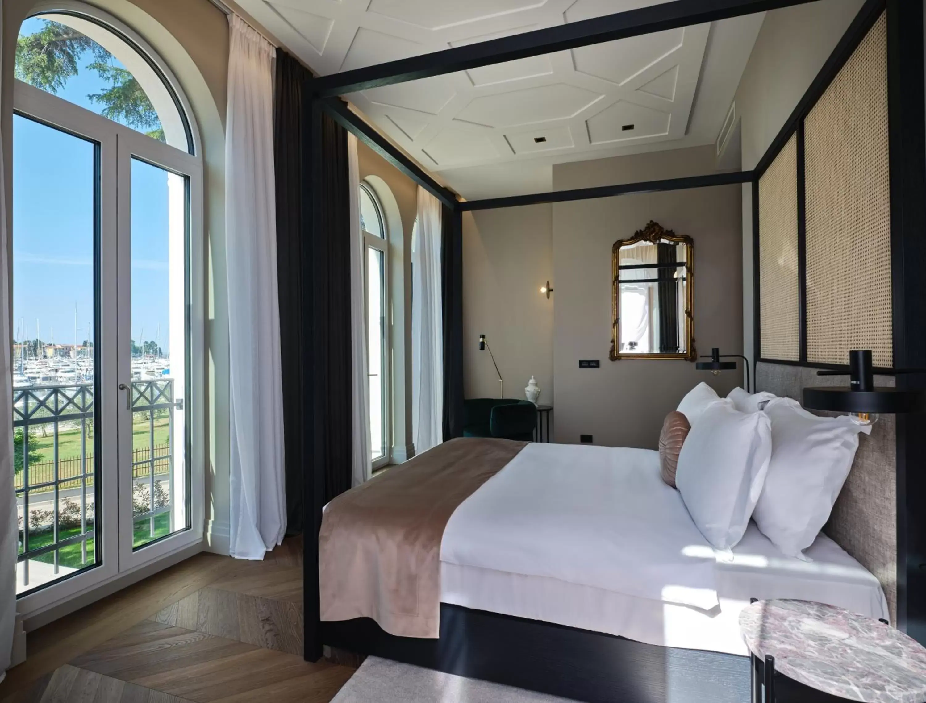 Bed in Palazzo Rainis Hotel & Spa - Small Luxury Hotel - Adults Only Bed in Palazzo Rainis Hotel & Spa - Small Luxury Hotel - Adults Only
