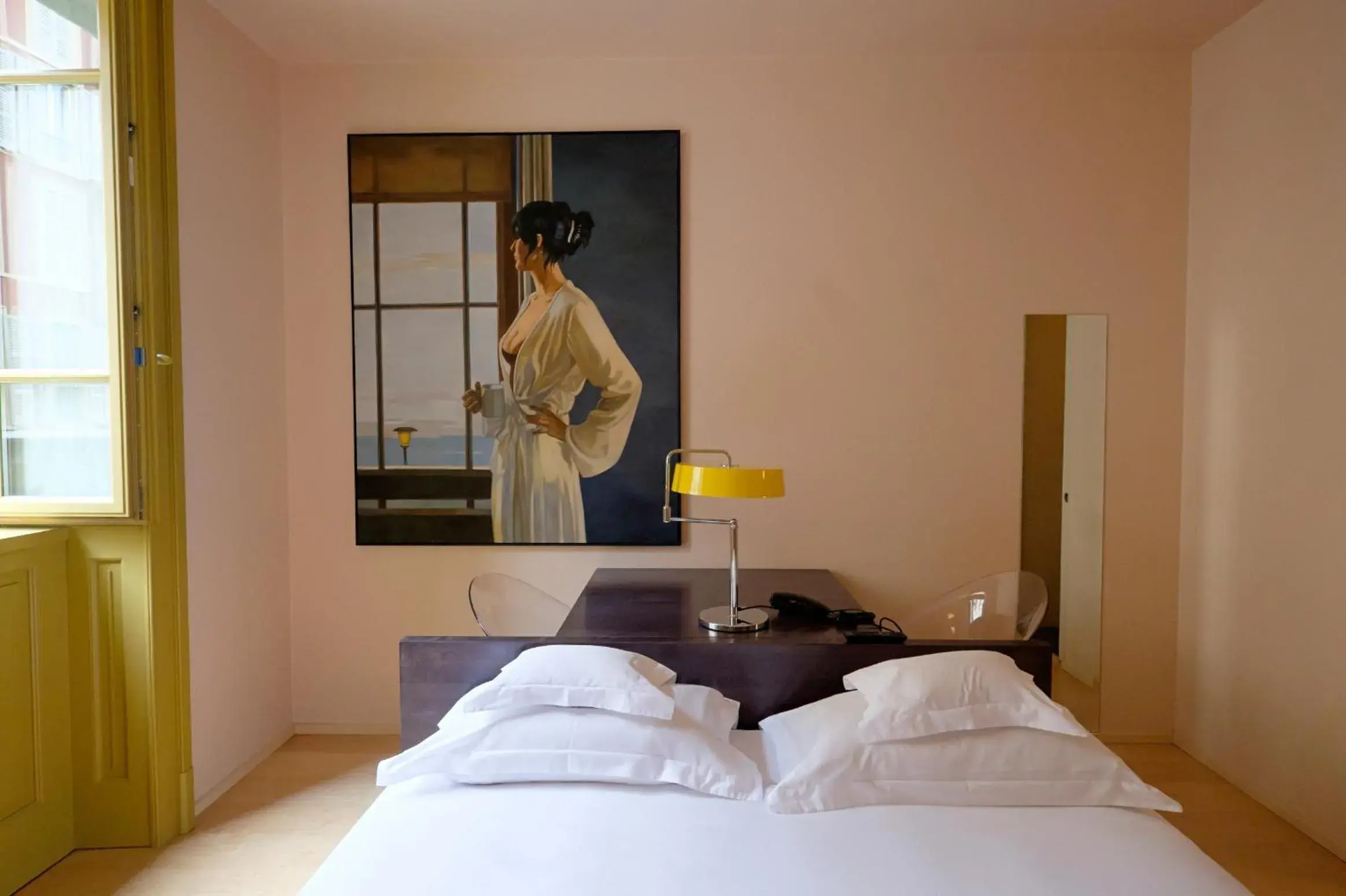 Bedroom in Petronilla - Hotel In Bergamo