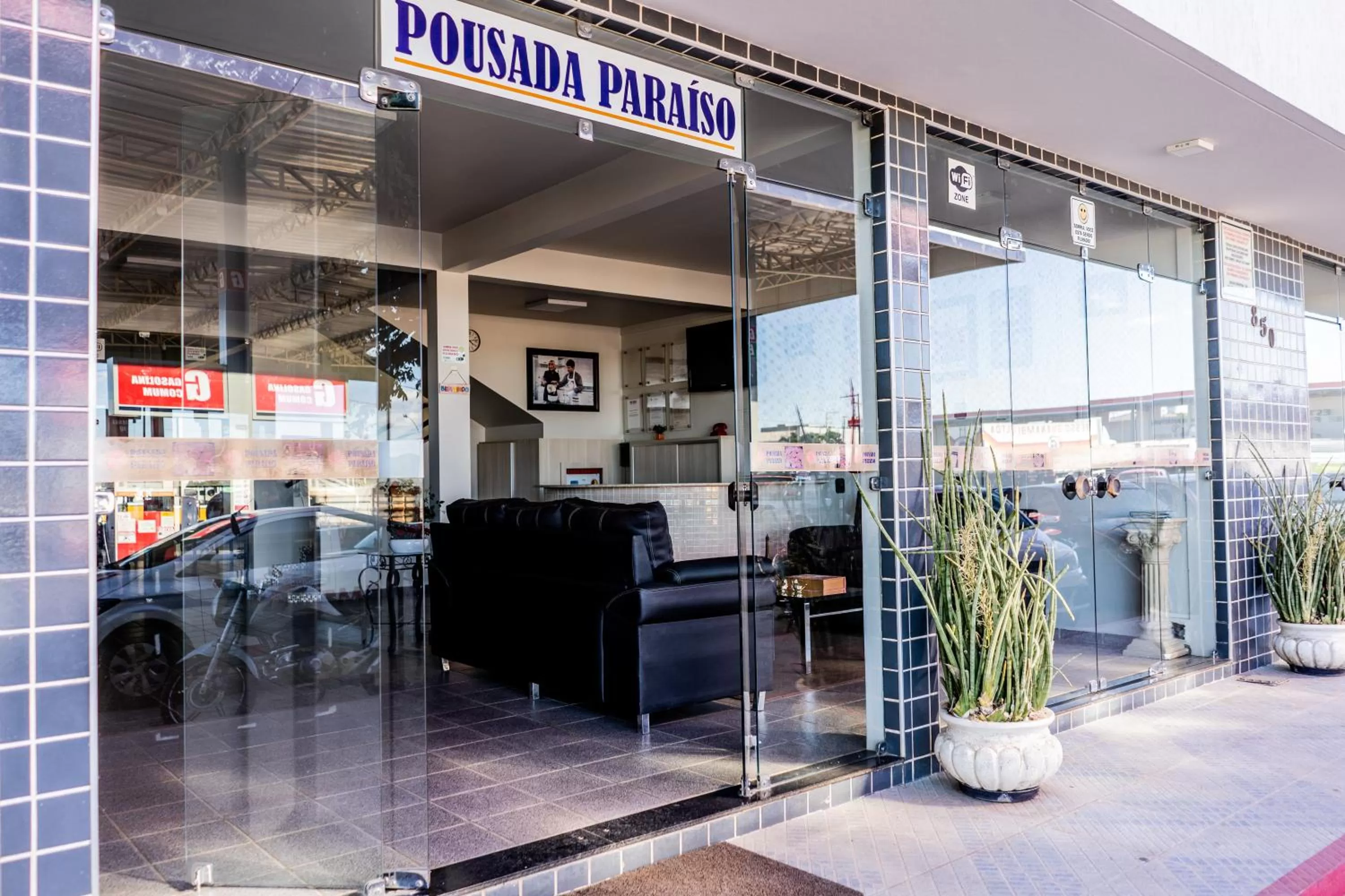 Facade/entrance in Pousada Paraiso