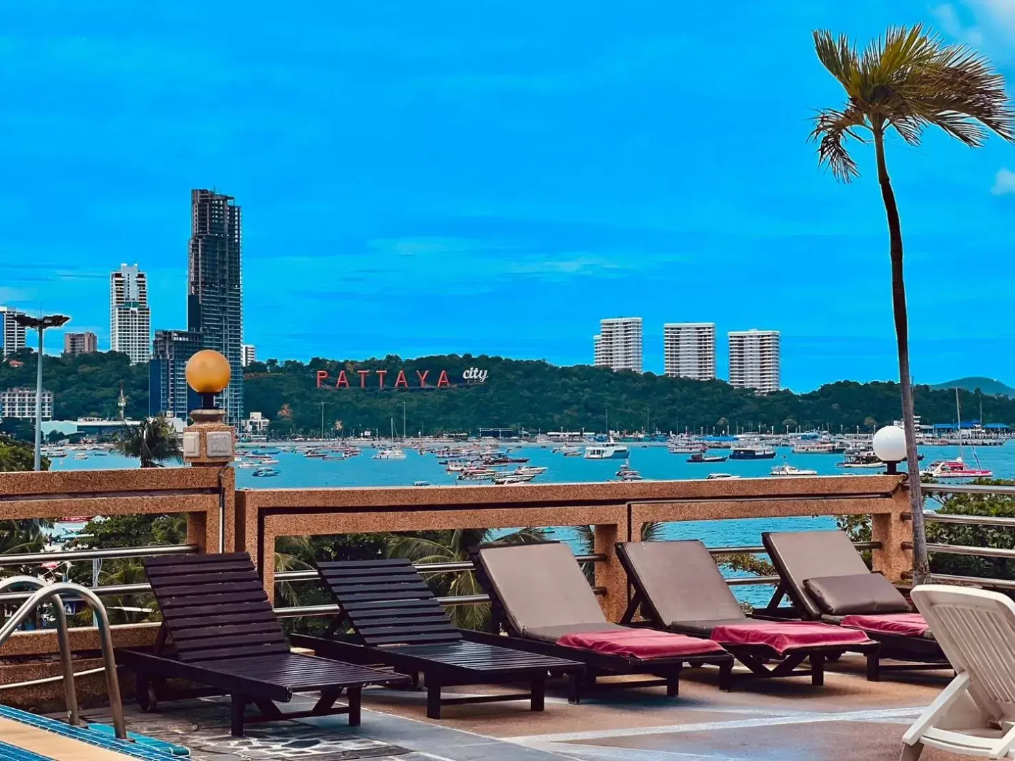 Sea view in AA Hotel Pattaya