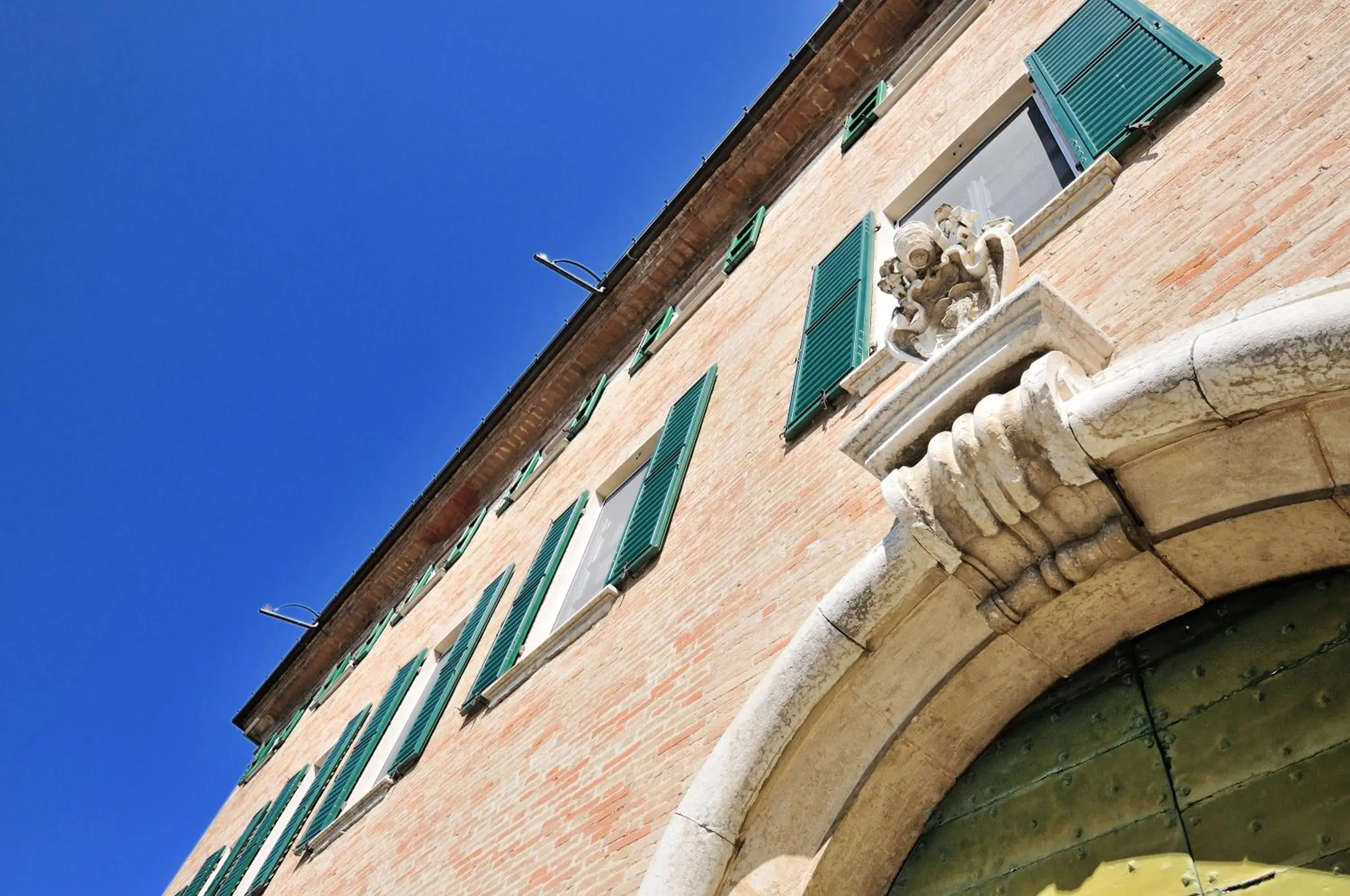 Facade/entrance, Property Building in Castello Di Monterado