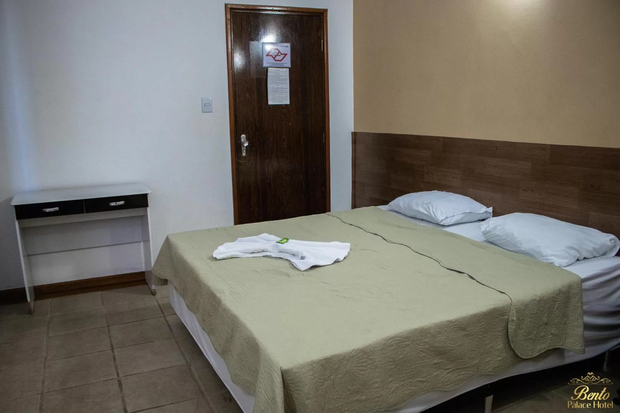 Bed in Bento palace hotel