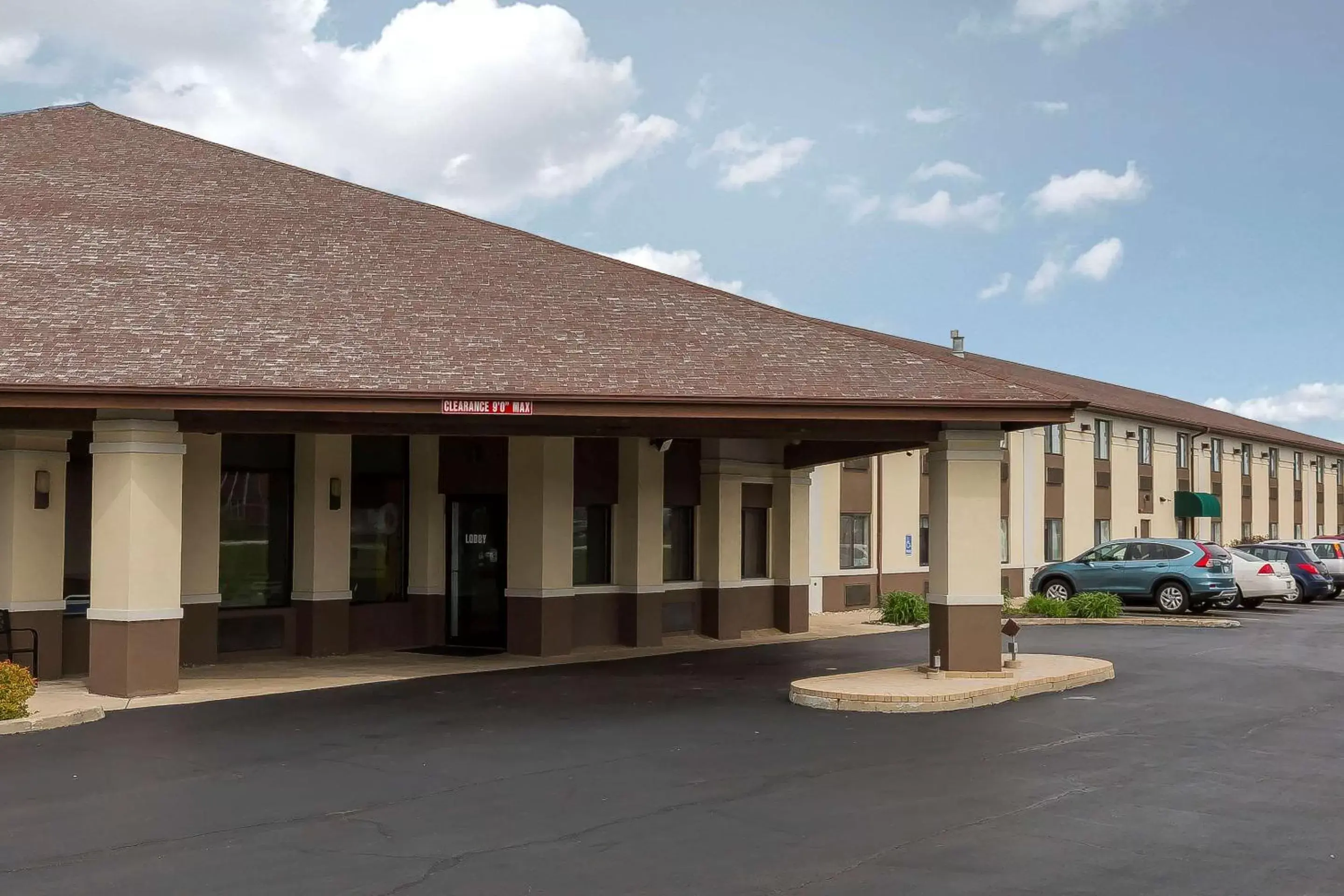 Property Building in Quality Inn Sycamore - DeKalb