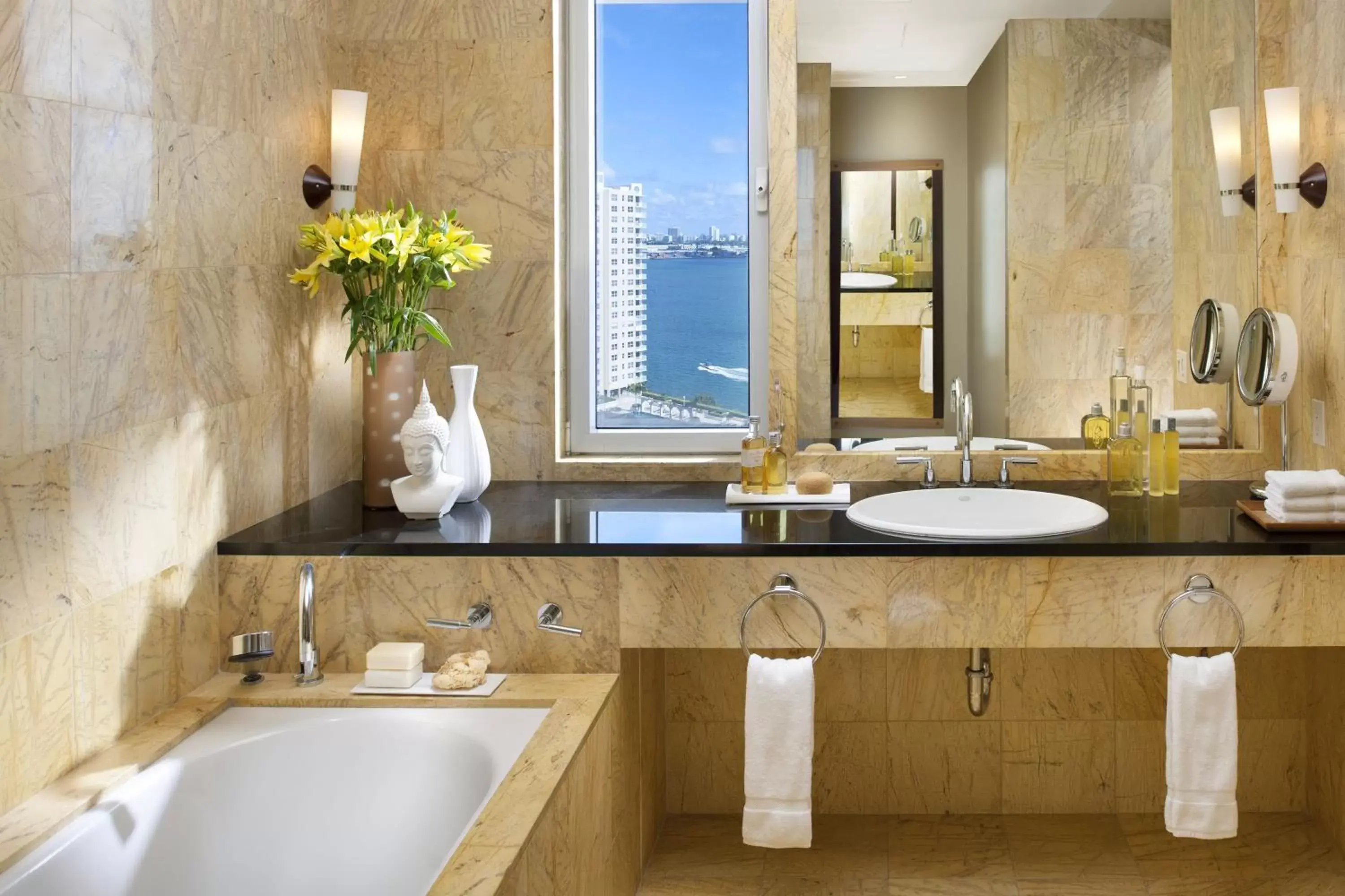 Bathroom in Mandarin Oriental Miami