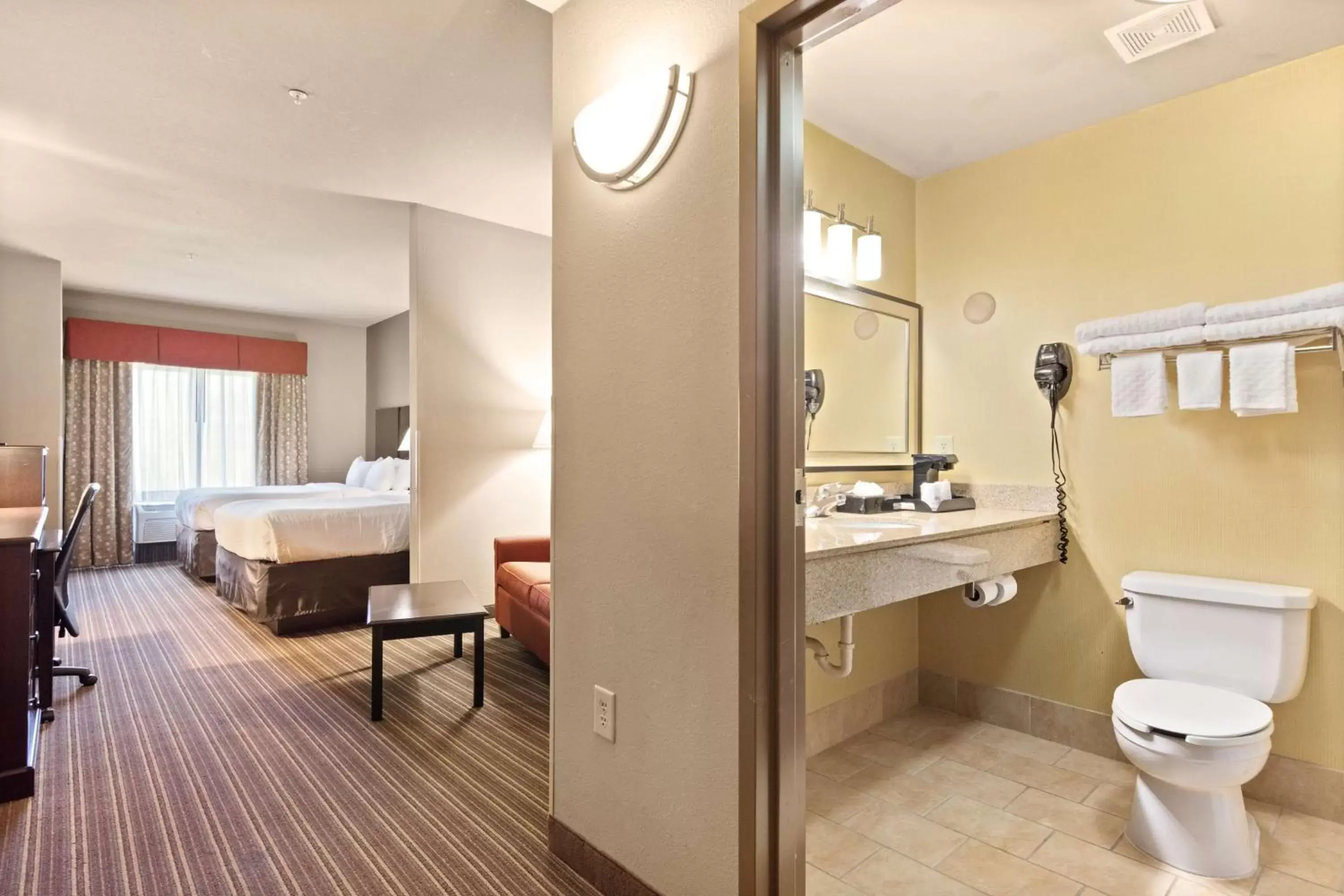 Photo of the whole room, Bathroom in SureStay Plus Hotel By Best Western Portland Route 52 West