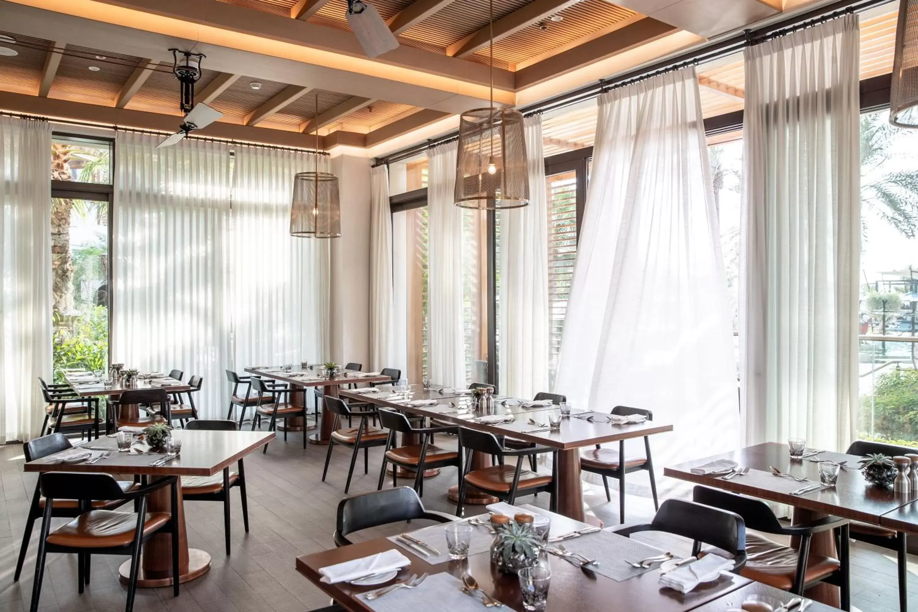 Restaurant/places to eat in Jumeirah Al Naseem Dubai Restaurant/places to eat in Jumeirah Al Naseem Dubai