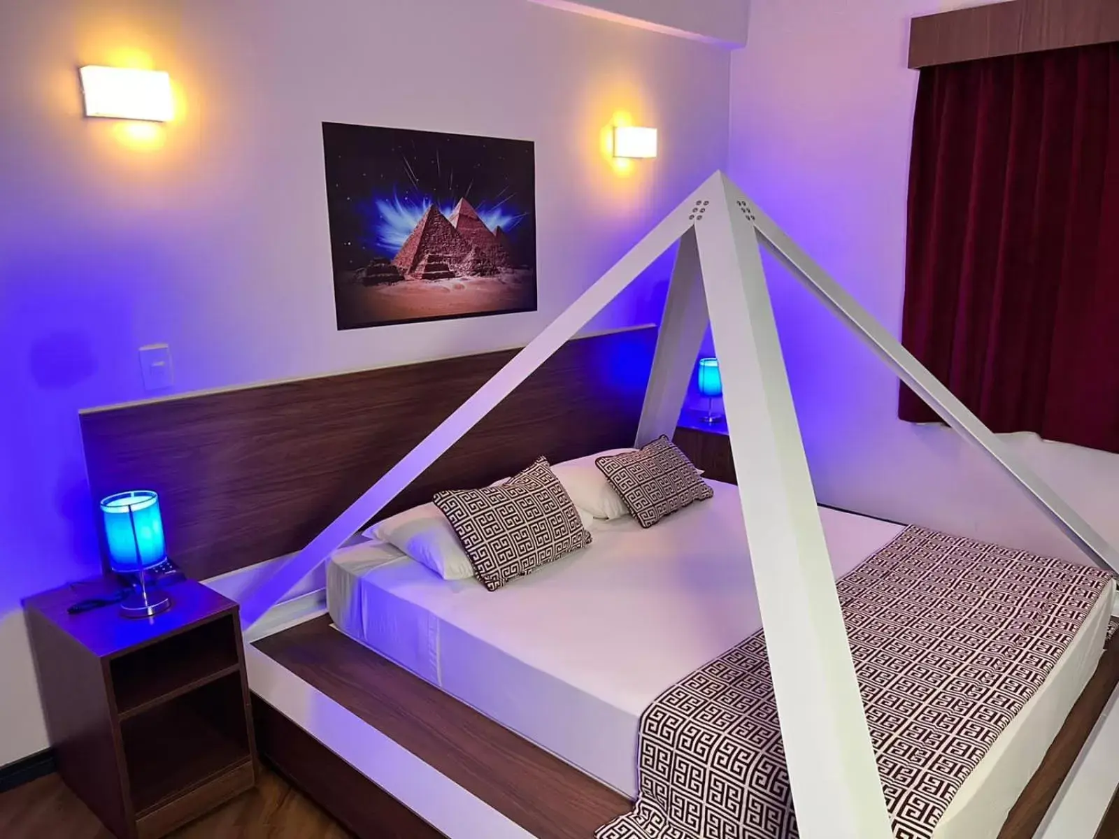 Bed in Lummina Mogi Bed in Lummina Mogi