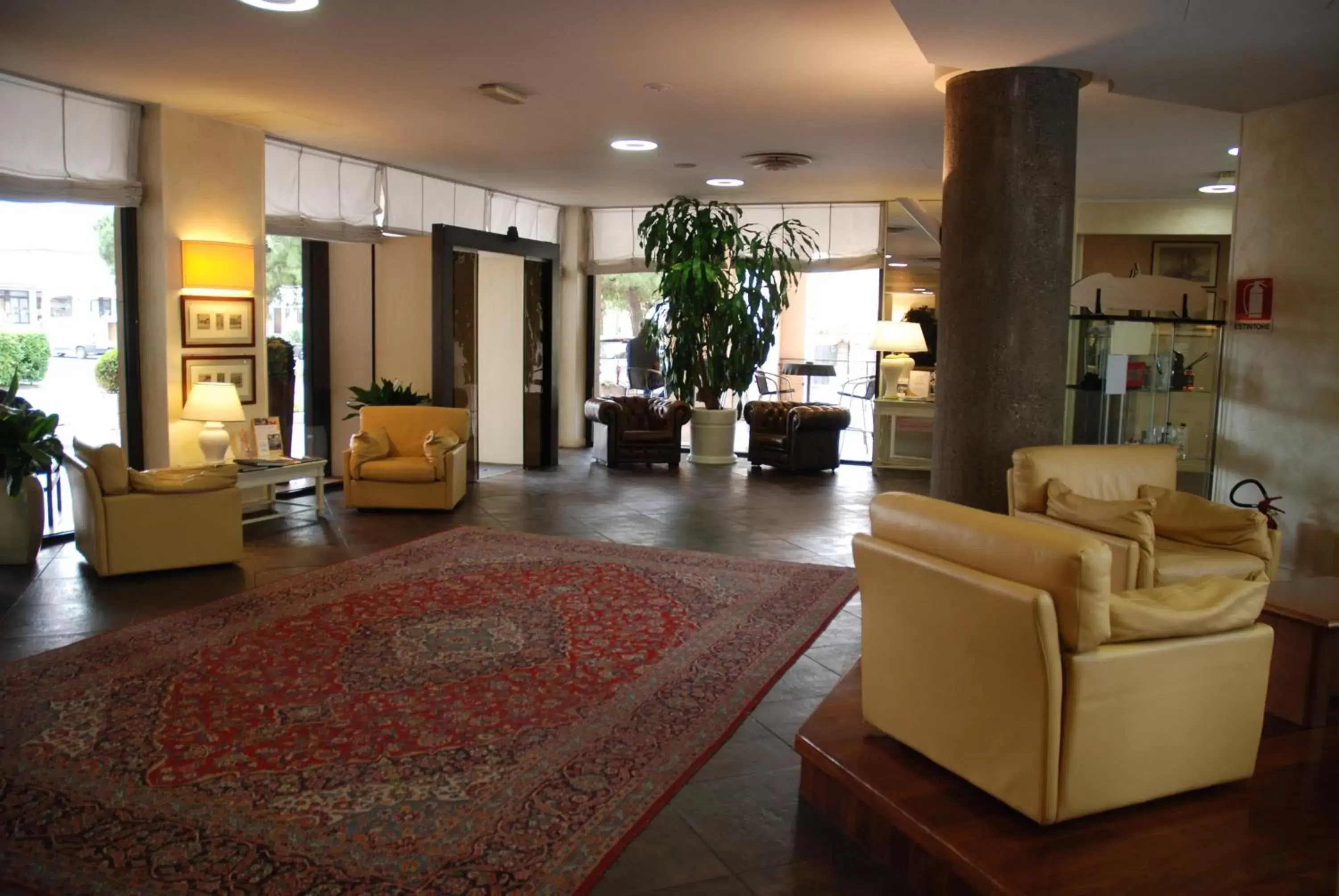 Lobby or reception, Lobby/Reception in Hotel Continental Brescia