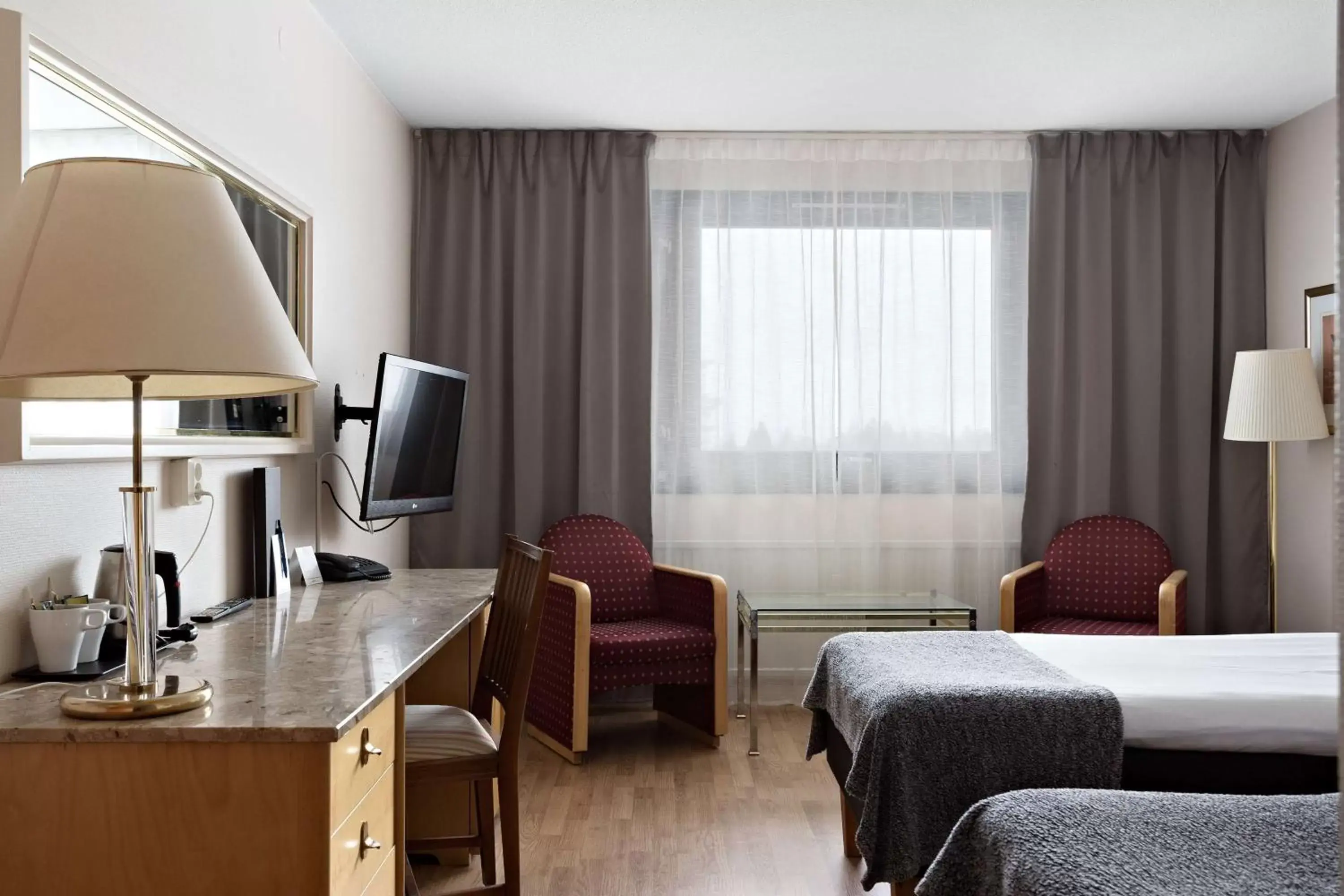 Bedroom, TV/Entertainment Center in Best Western Gustaf Froding Hotel & Konferens