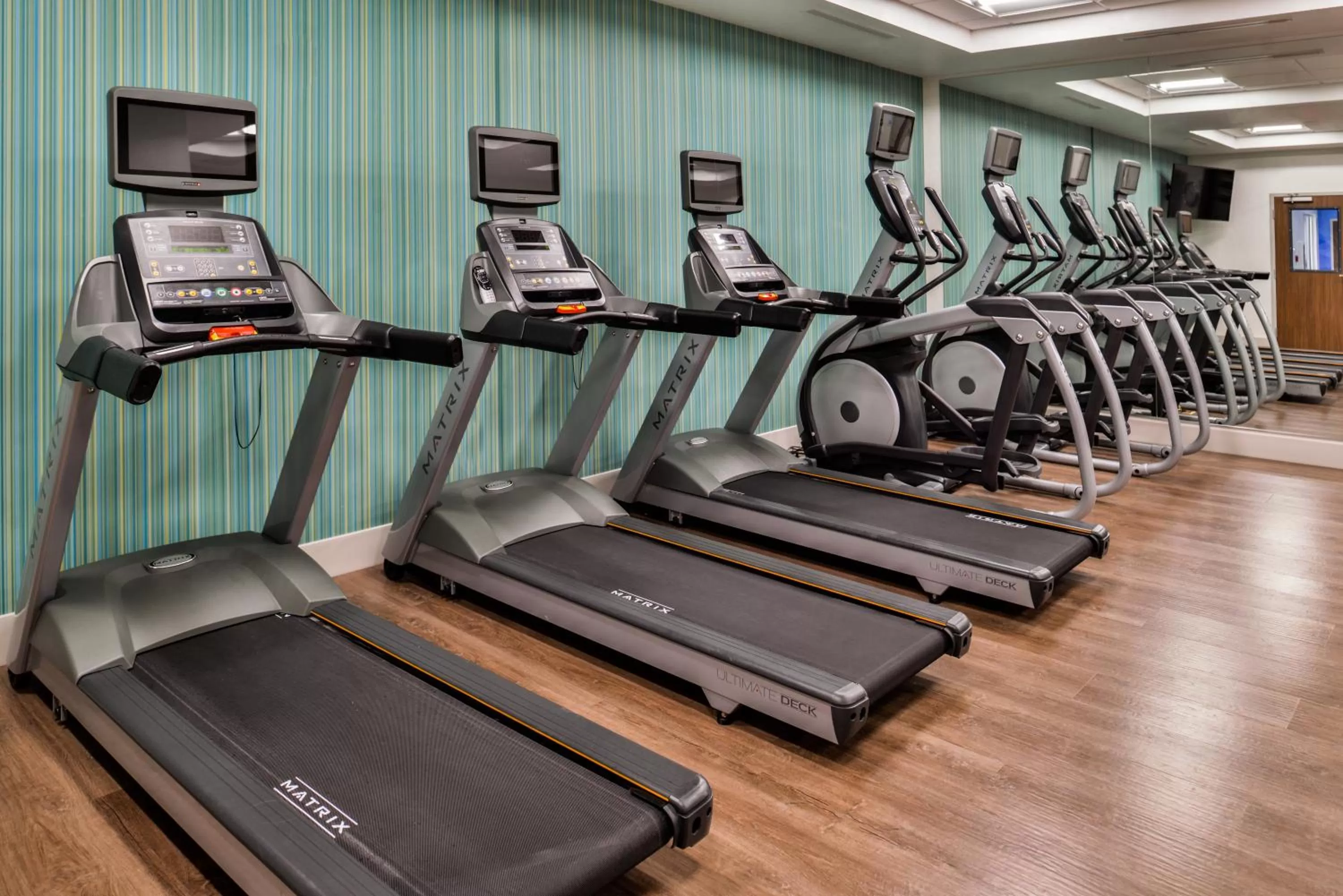 Fitness centre/facilities in Holiday Inn Express & Suites - Siloam Springs by IHG