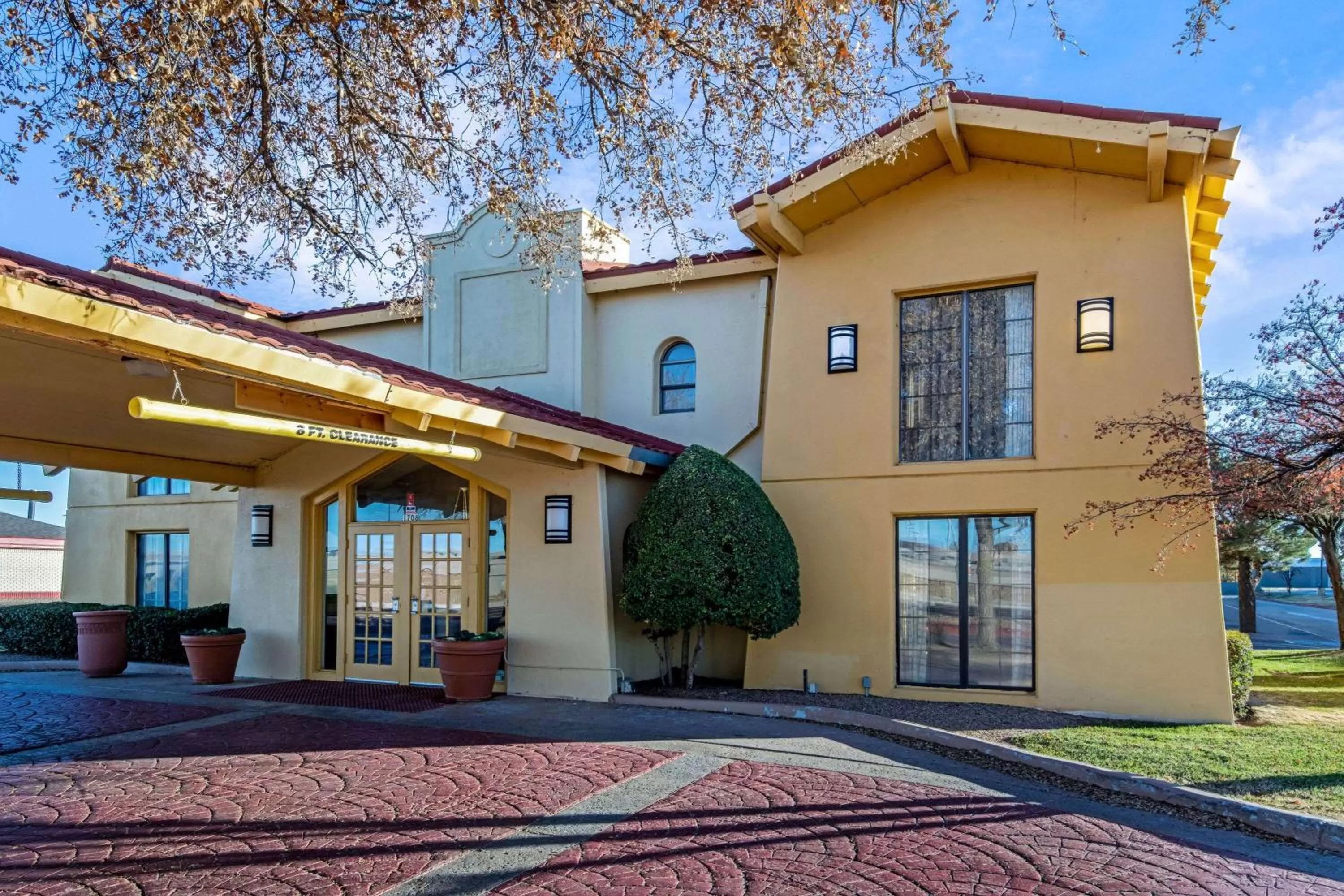 Property building in La Quinta Inn by Wyndham Amarillo Mid-City