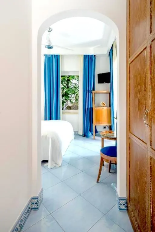 Bed in Hotel La Floridiana