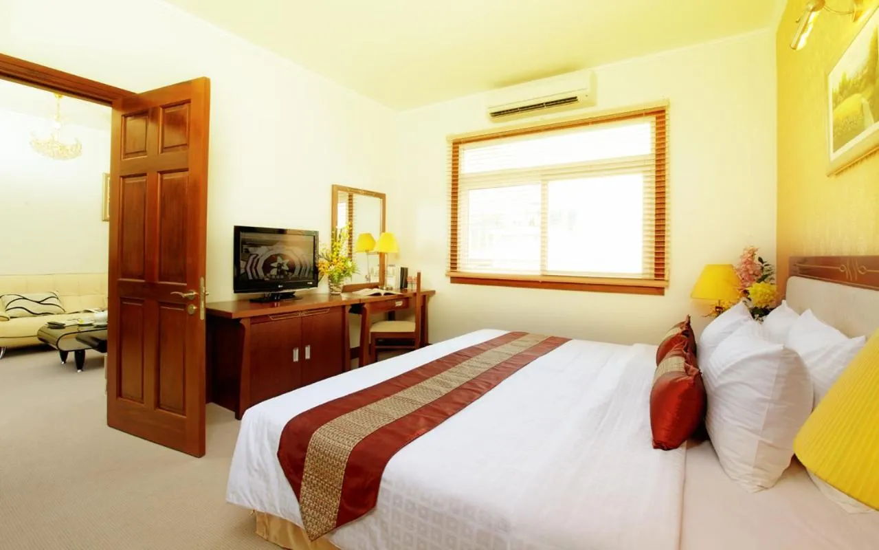 Bed in Dong Khanh Hotel