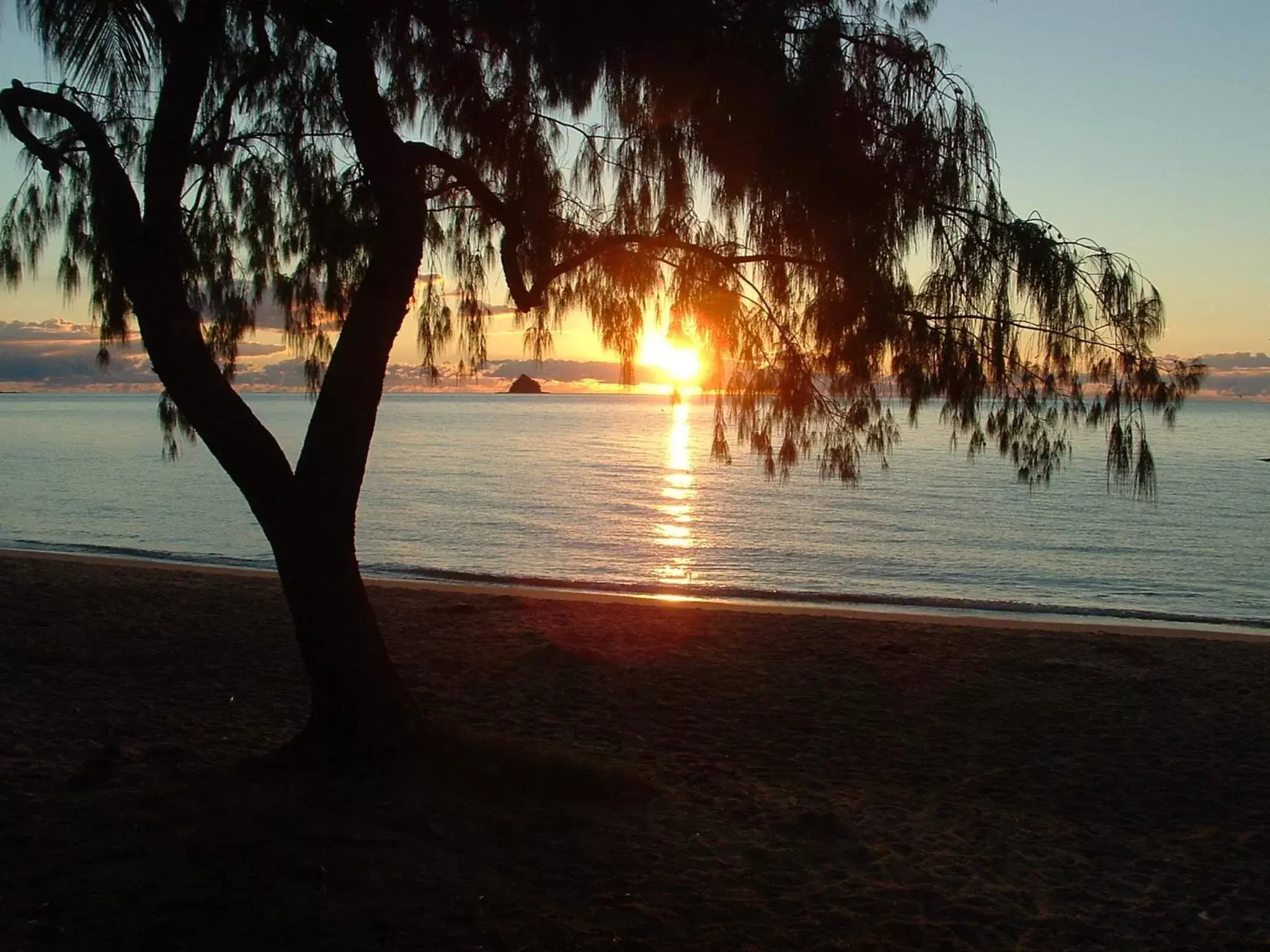 Sunset, Sunrise/Sunset in Marlin Waters Beachfront Apartments