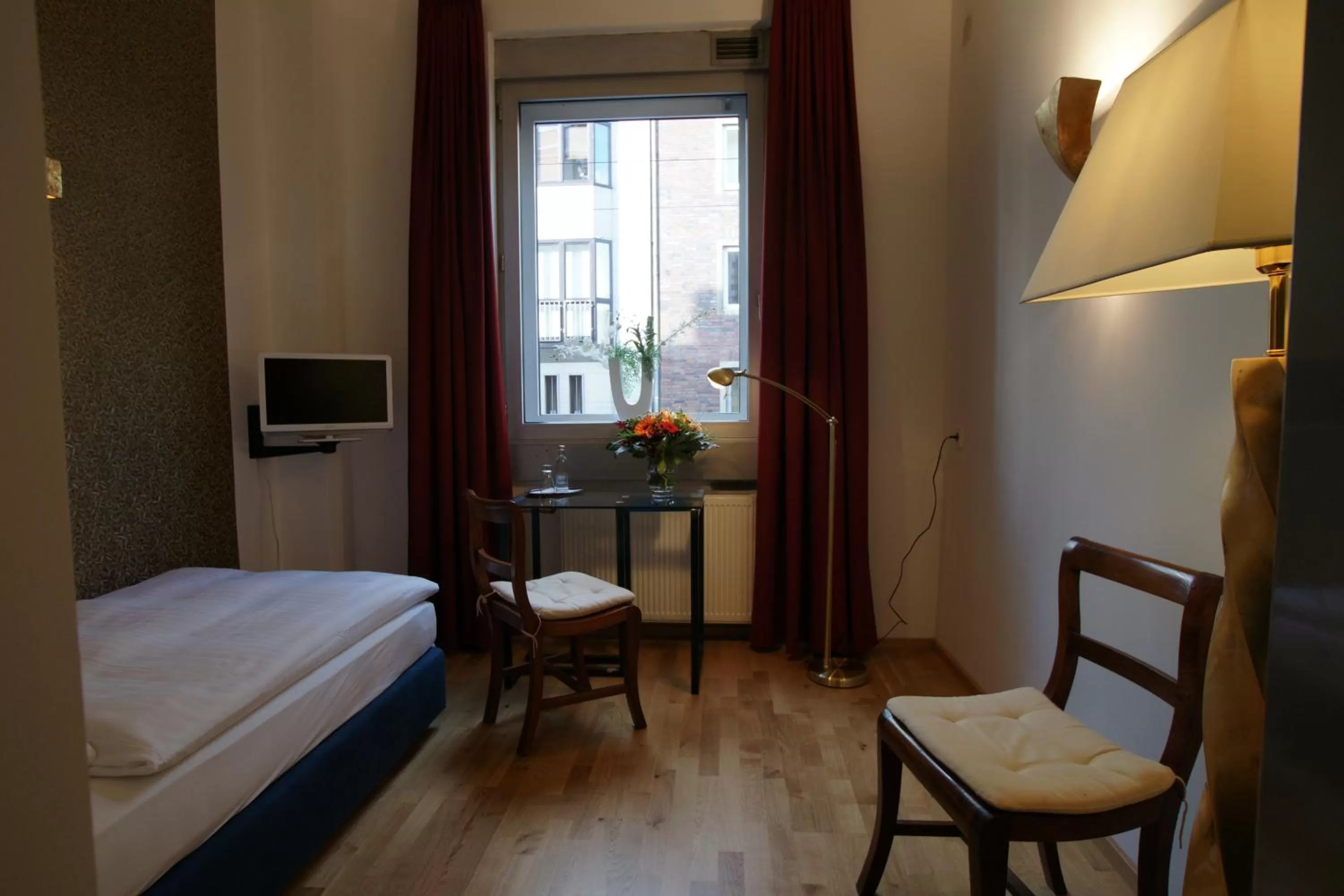 View (from property/room), Bed in Hotel Stern - Self Check-In