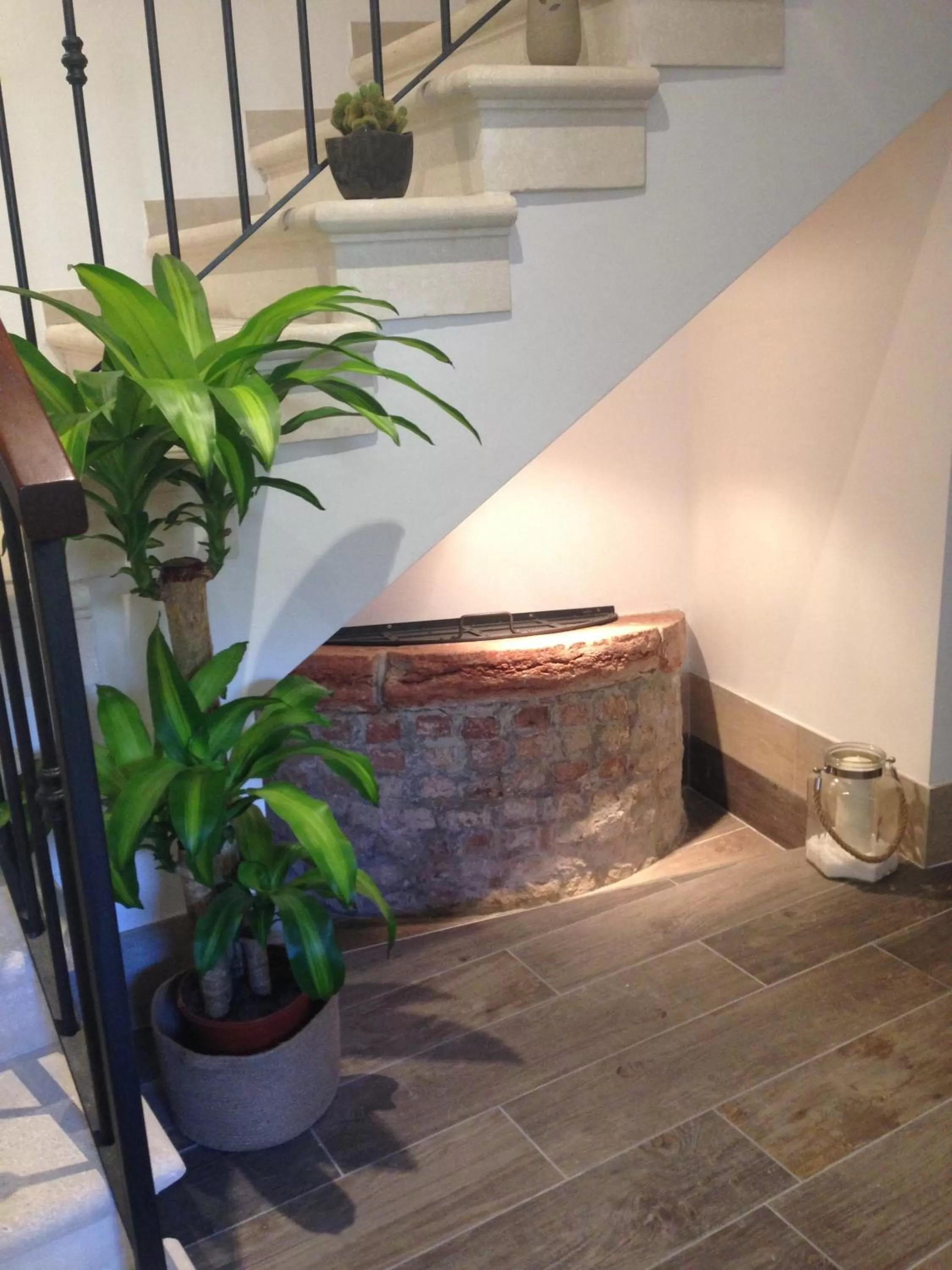 Other in B&B Fortuny