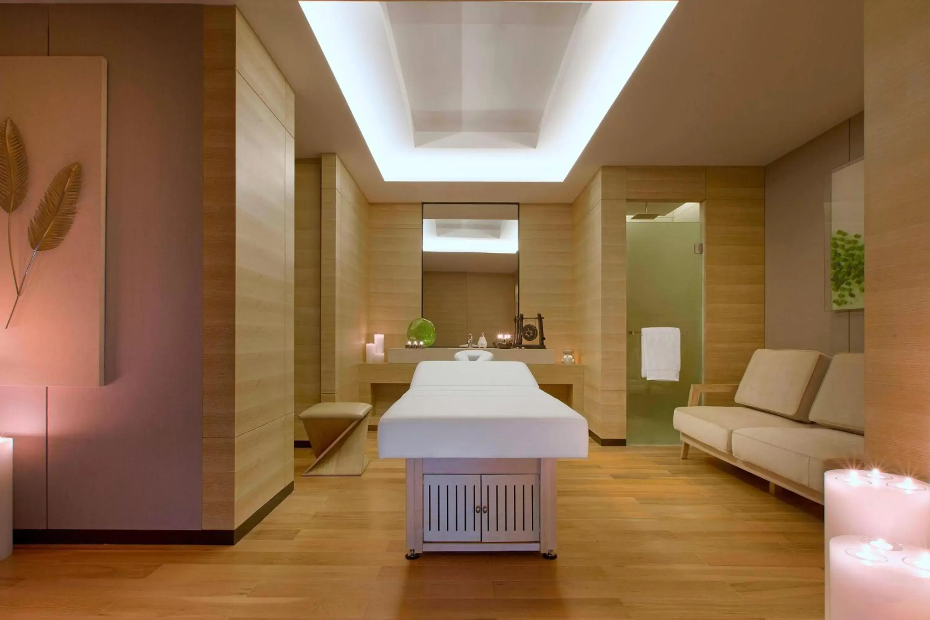 Spa and wellness centre/facilities in The Westin Chongqing Liberation Square