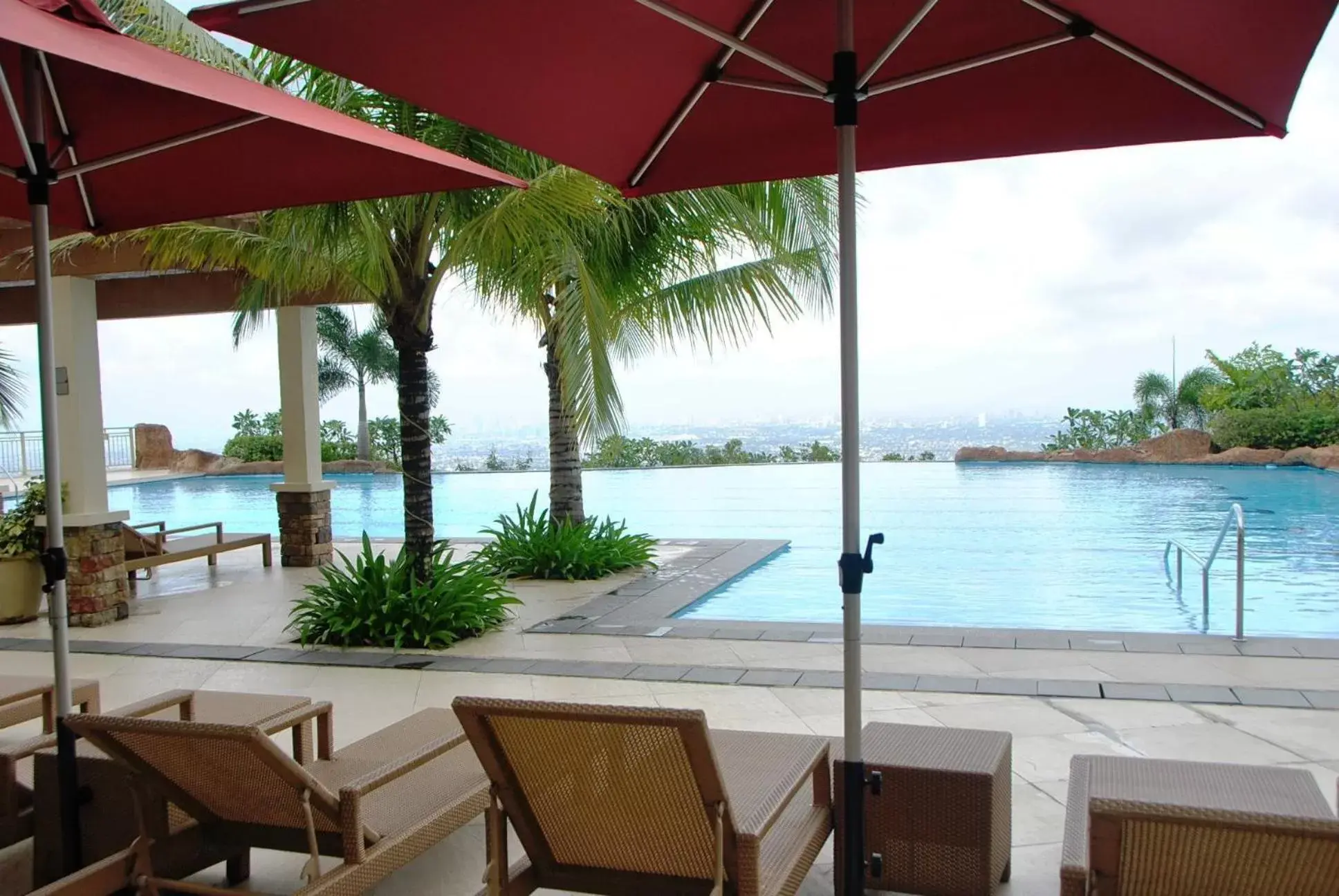 City view, Swimming Pool in Timberland Highlands Resort