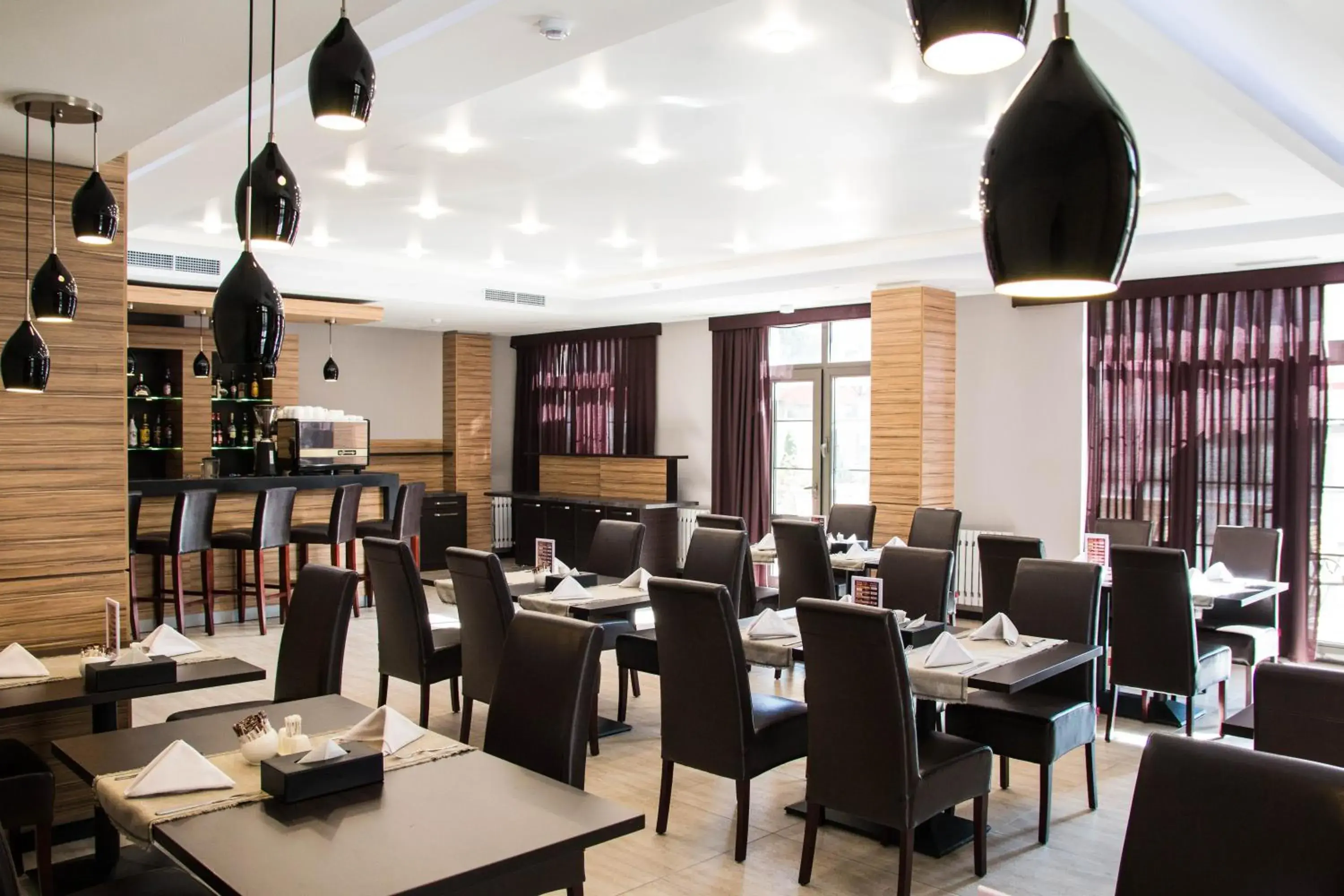 Restaurant/places to eat in Solutel Hotel Restaurant/places to eat in Solutel Hotel