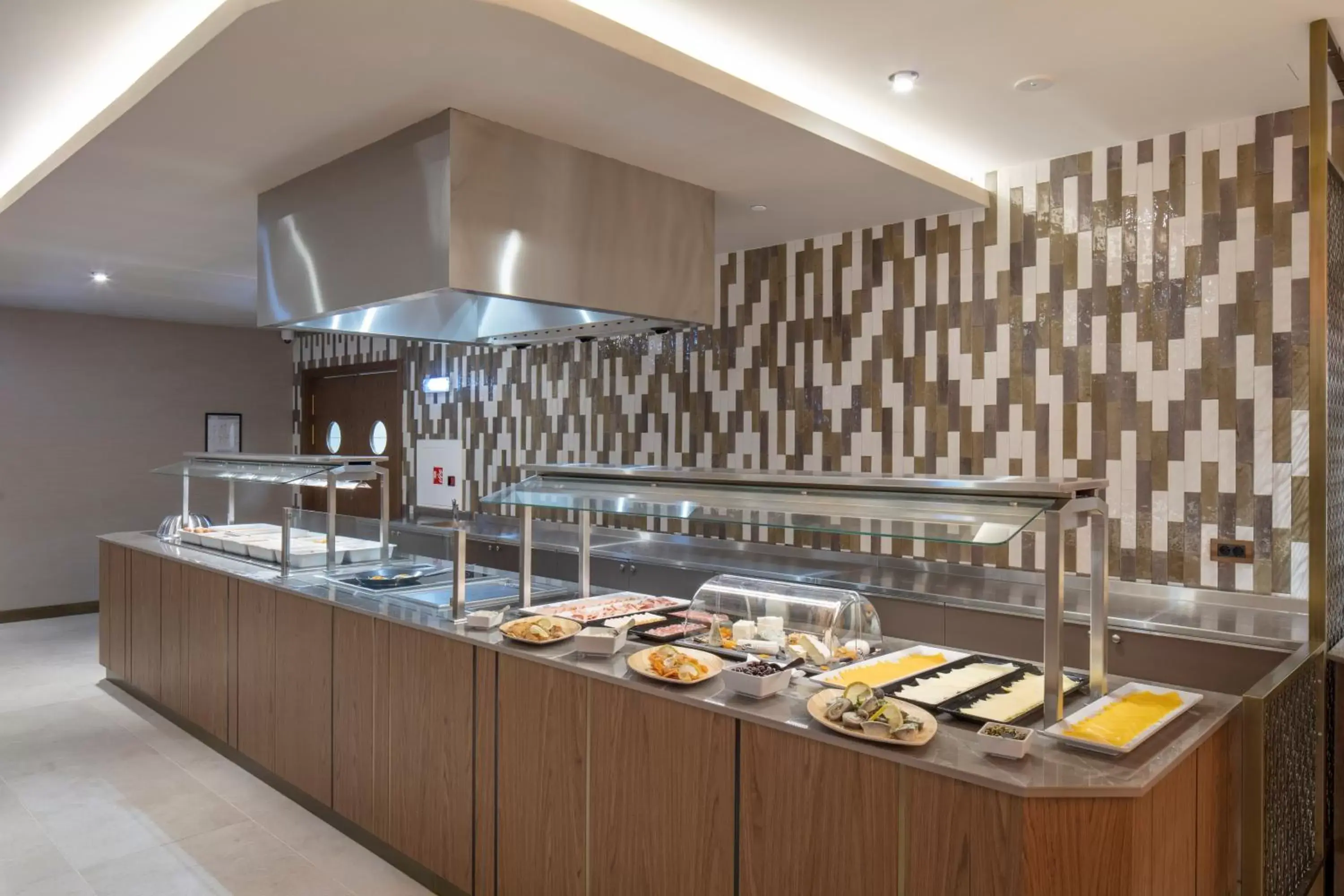 Restaurant/places to eat in Doubletree By Hilton Plovdiv Center Restaurant/places to eat in Doubletree By Hilton Plovdiv Center
