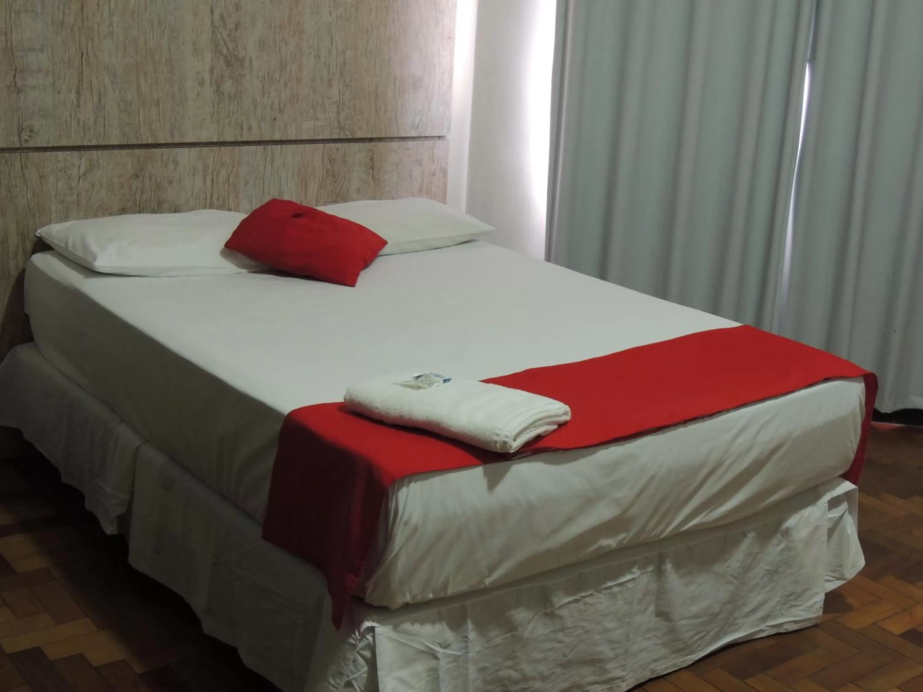 Bedroom, Bed in Hotel Gontijo Belo Horizonte - Próximo a Rodoviária e Praça Sete