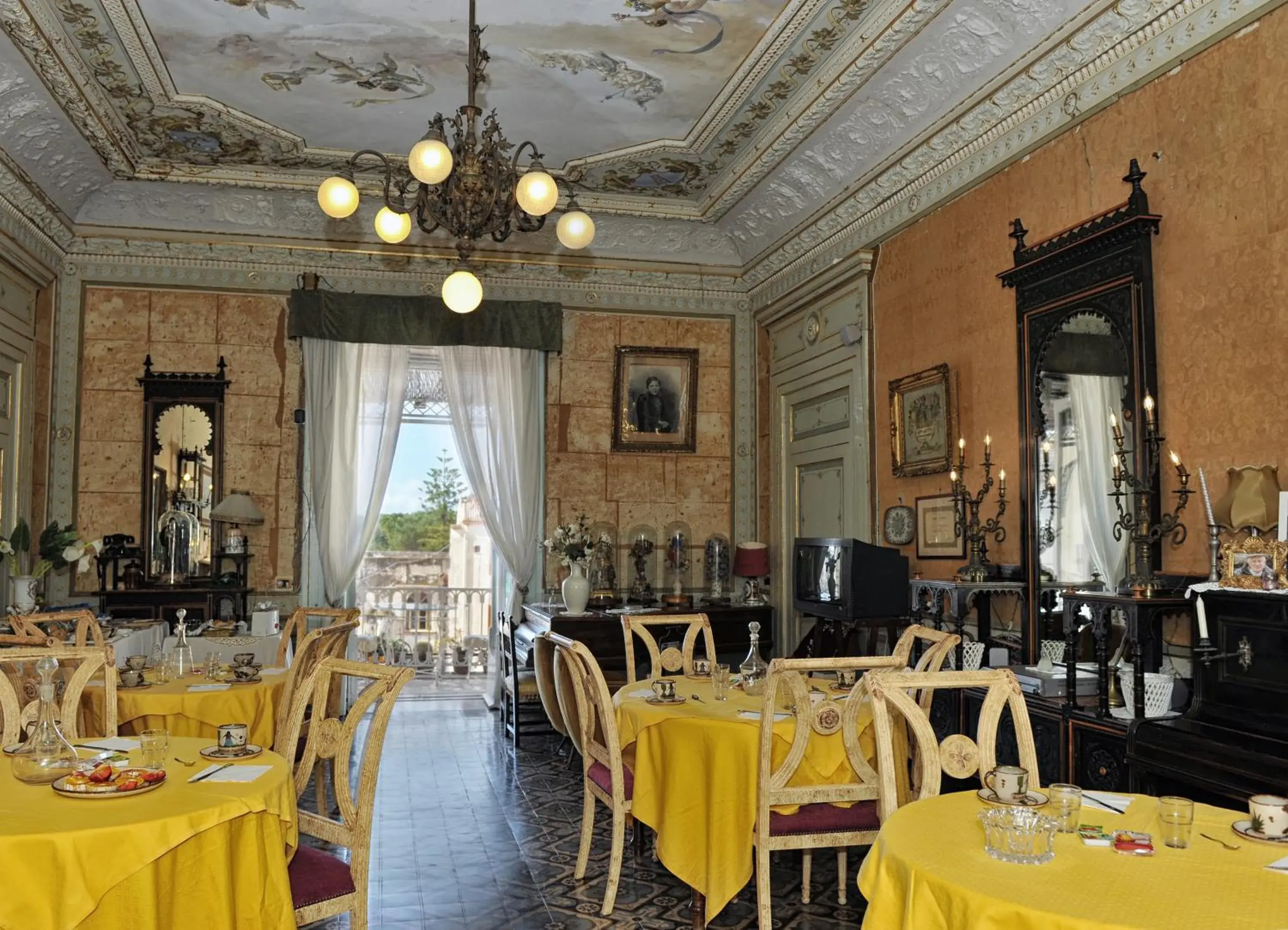 Lounge or bar, Restaurant/Places to Eat in Casa Raffaele Conforti
