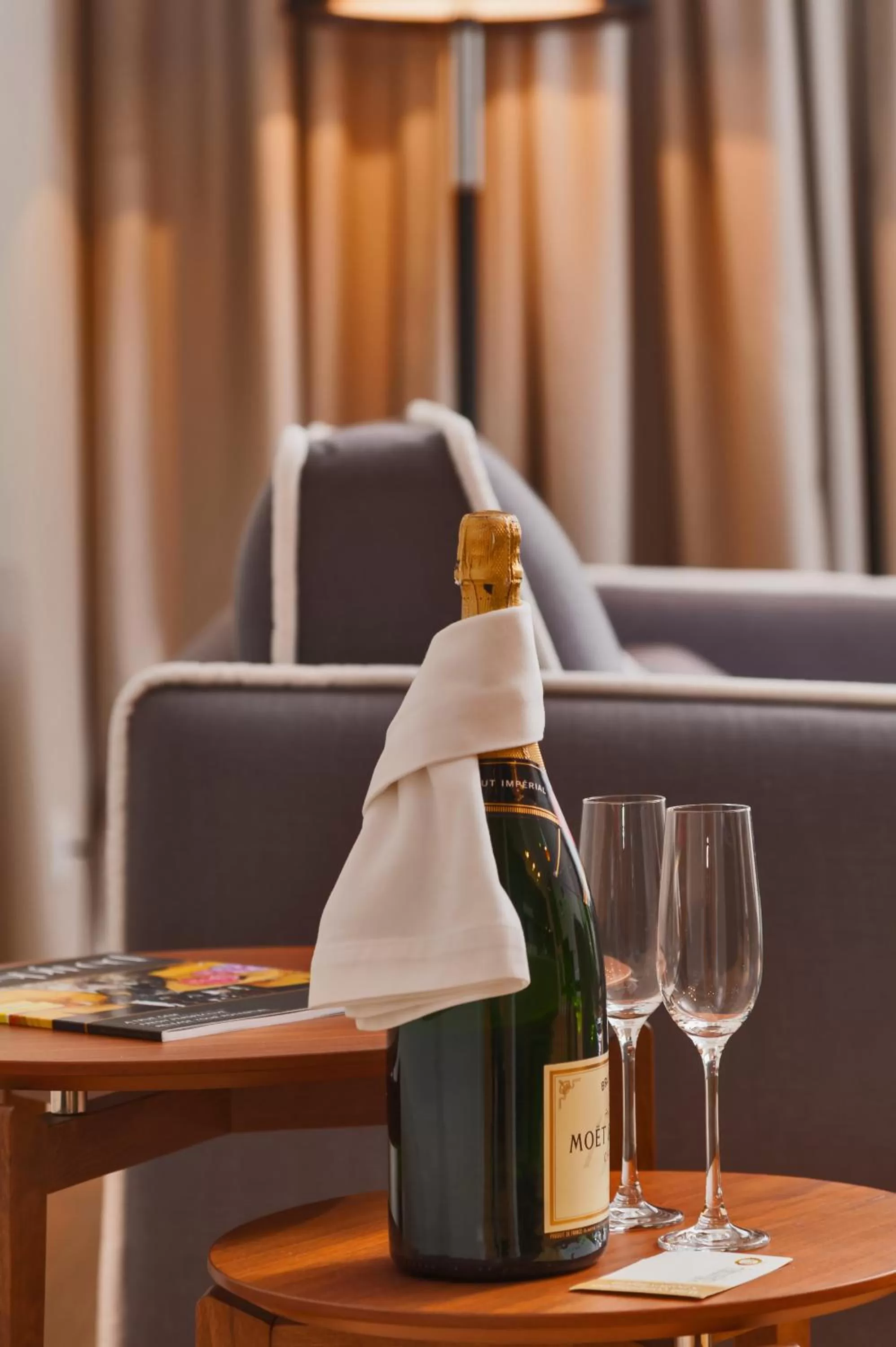 Decorative detail in Residence by Vestibul Palace