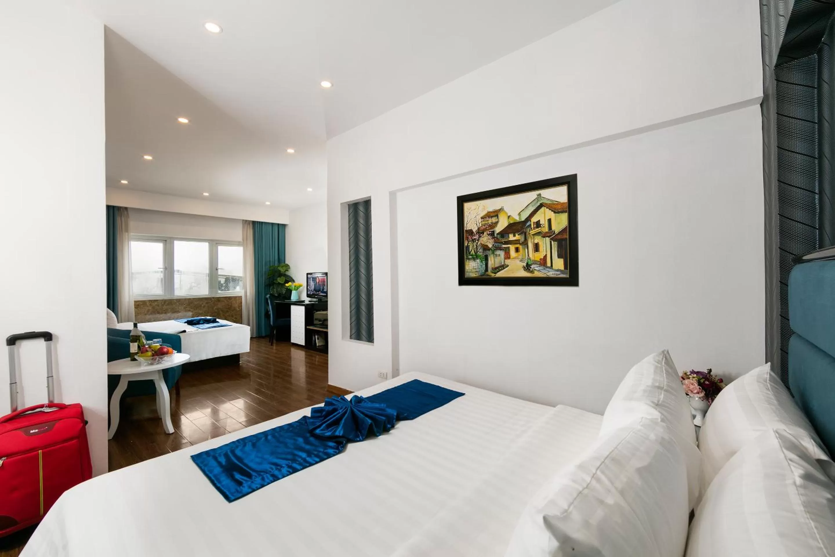 Bed in Diamond Legend Hotel