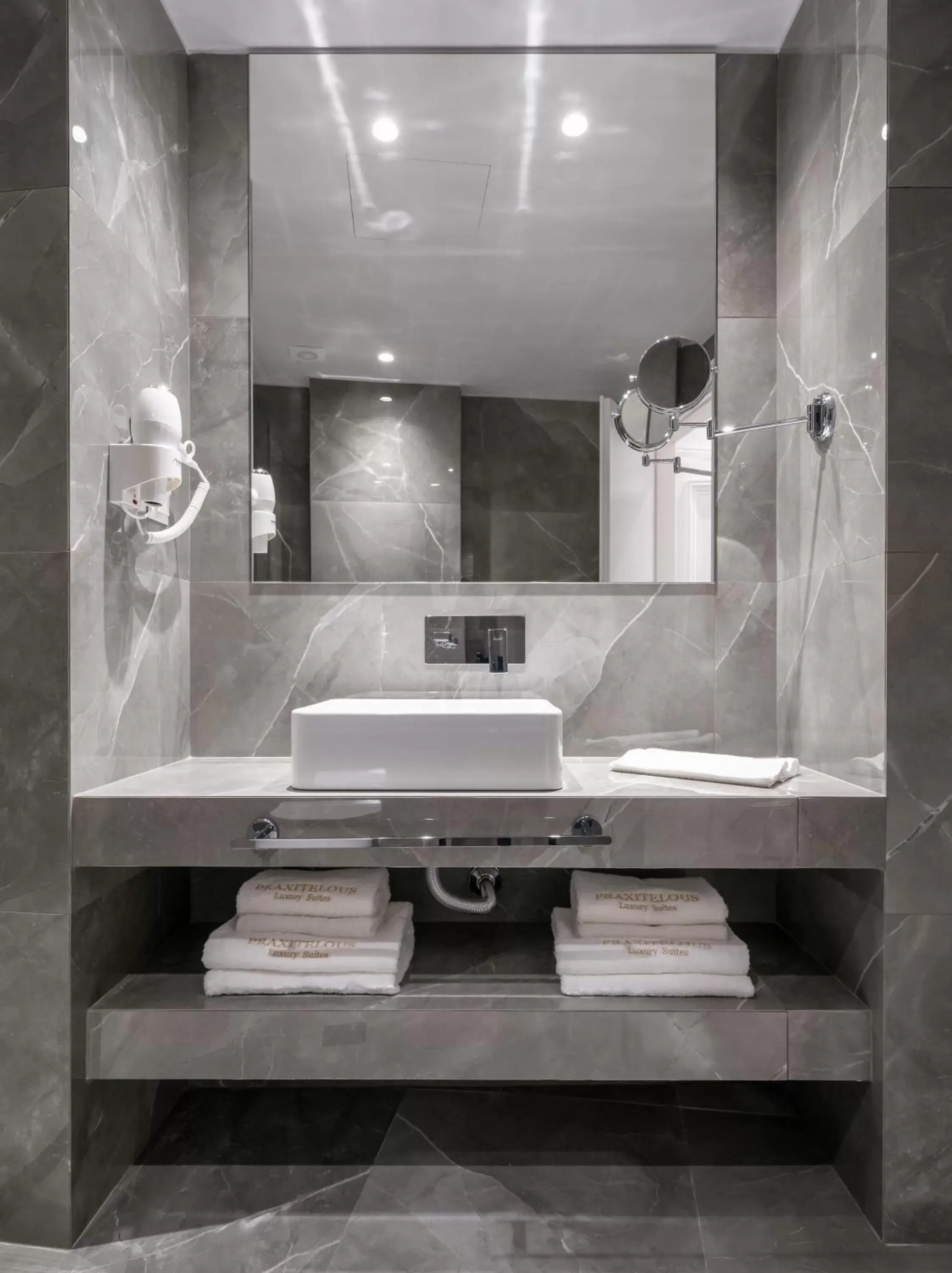 Bathroom in Praxitelous Luxury Suites