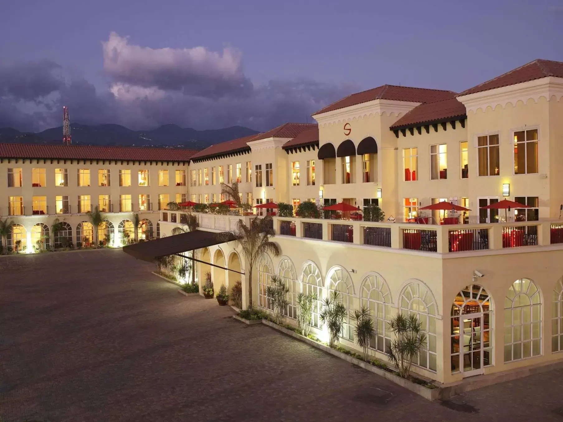 Property Building in Spanish Court Hotel - A Small Luxury Hotel