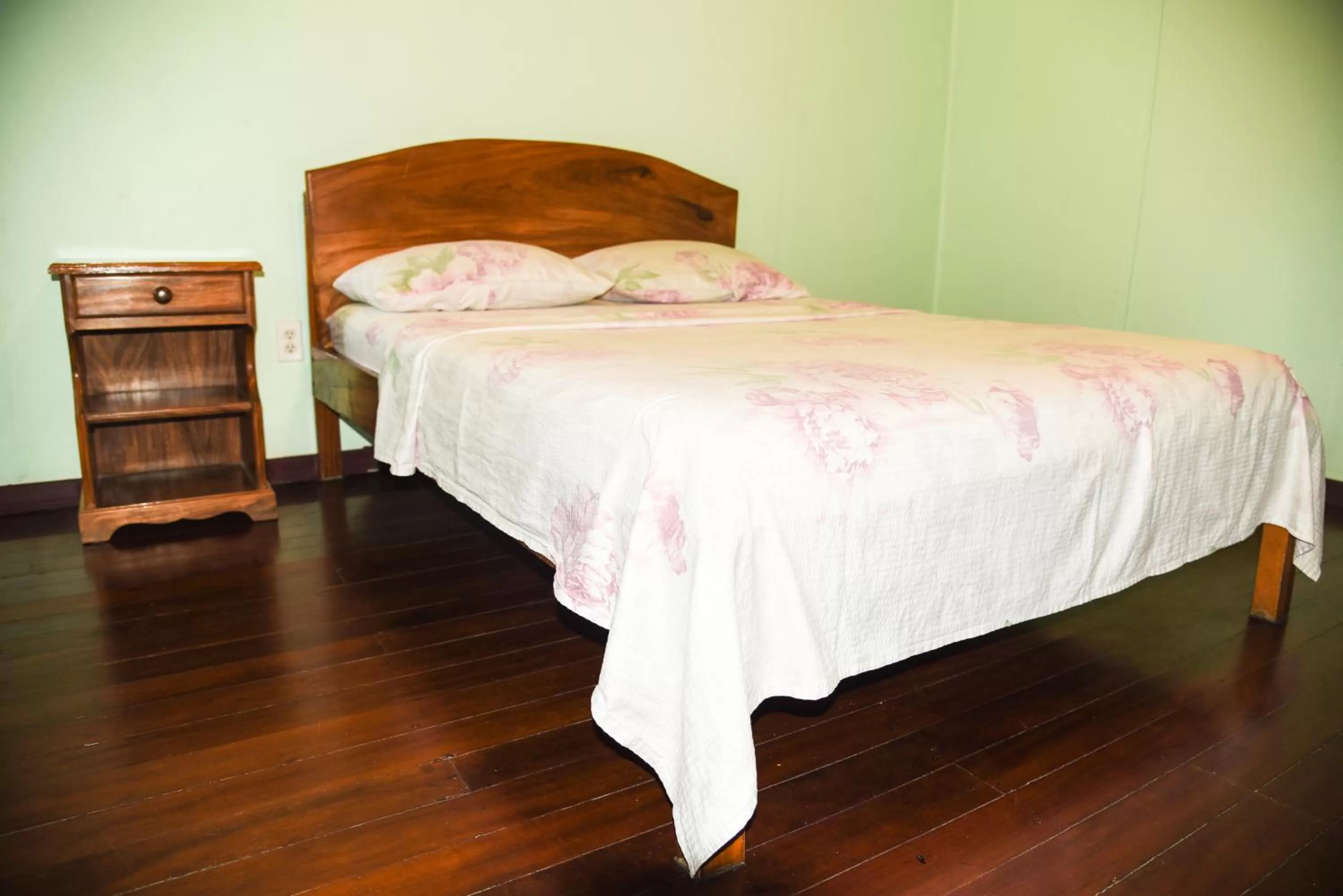 Bed in Hotel Marielos